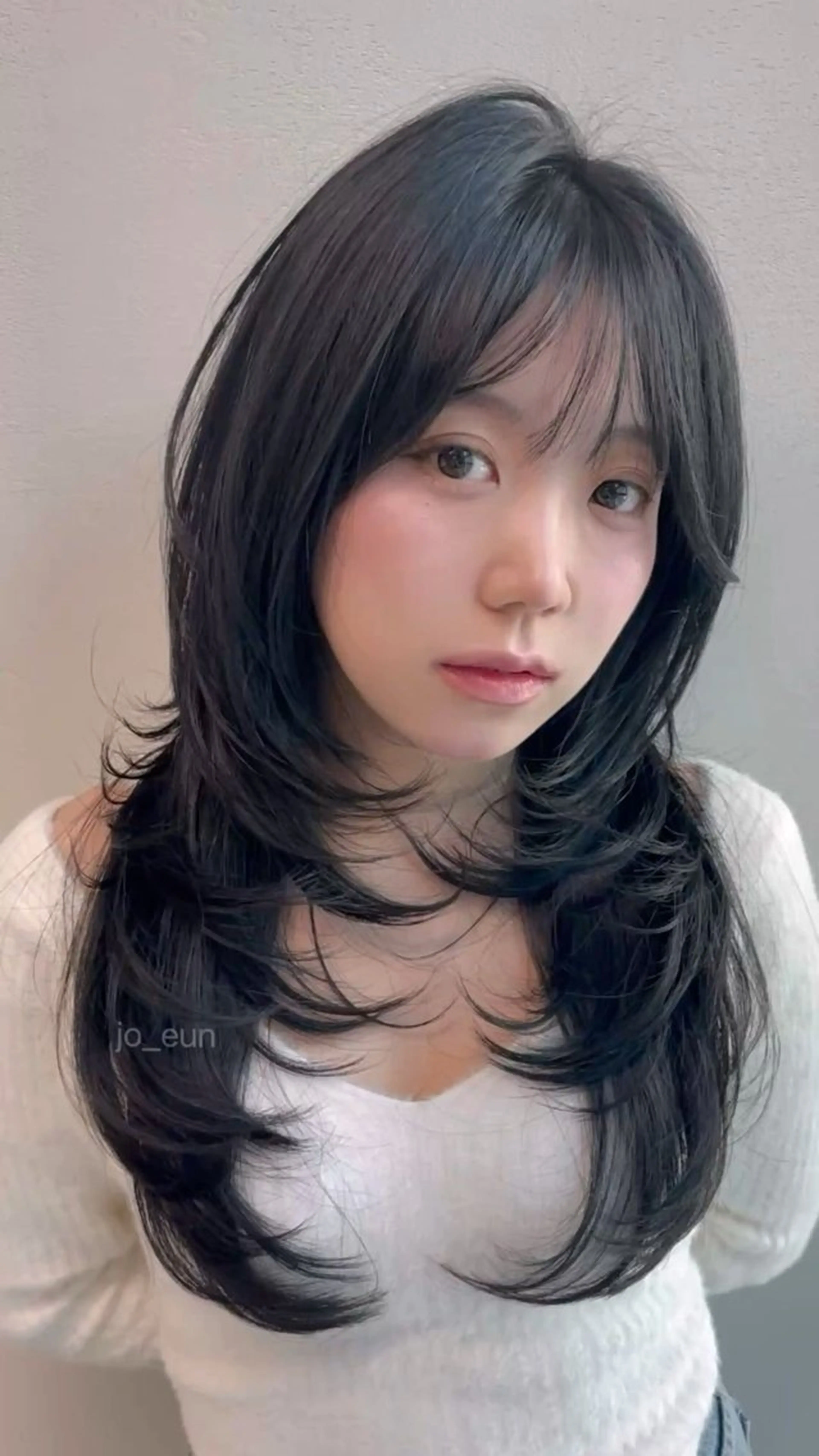 ロング ハイレイヤー 韓国風ヘア レイヤーカット 韓国ヘア特化🇰🇷 心斎橋【ユリカ】のヘアスタイル