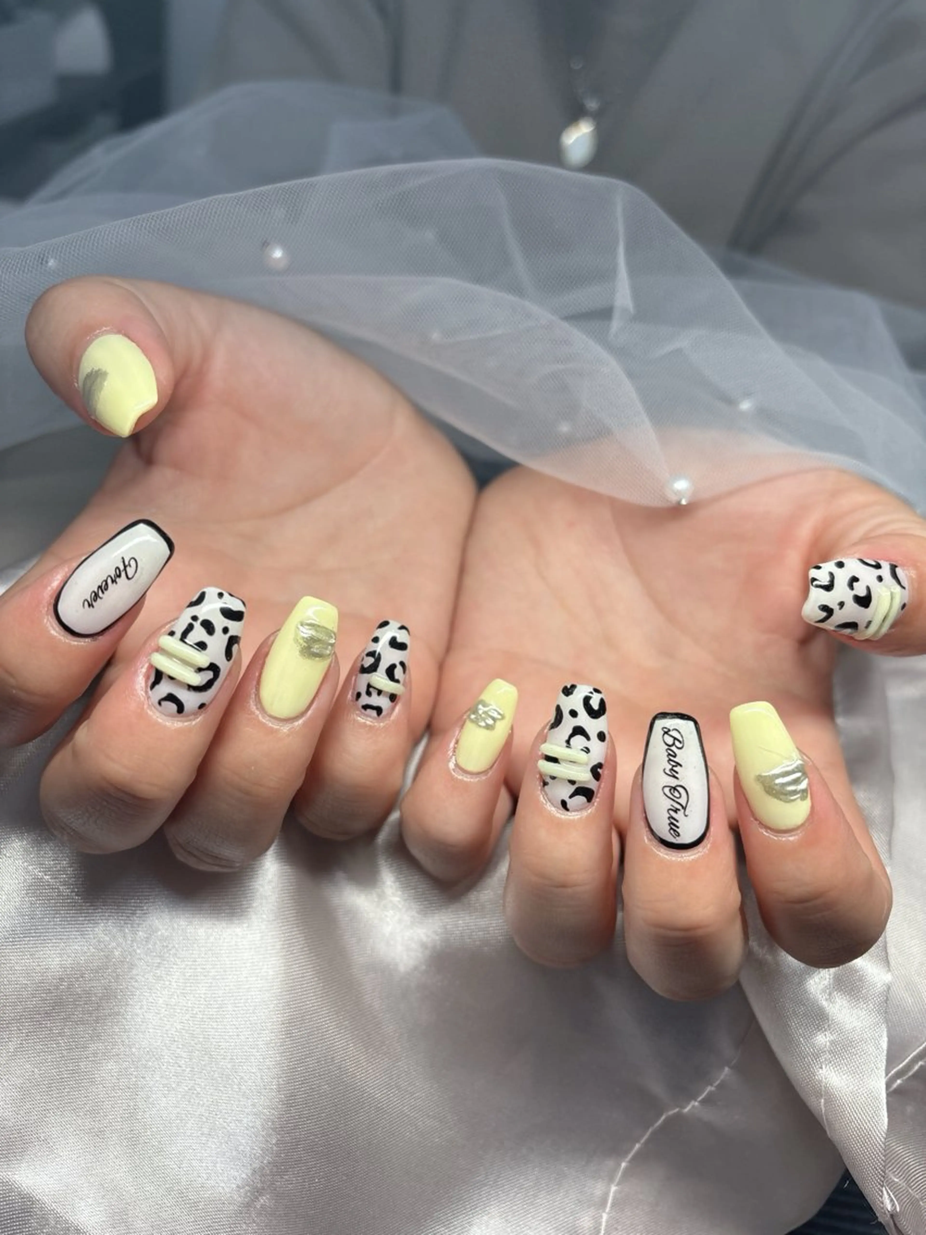 ネイル 春ネイル ハンドネイル 認定講師/歴20年 パラジェル Growのネイルデザイン