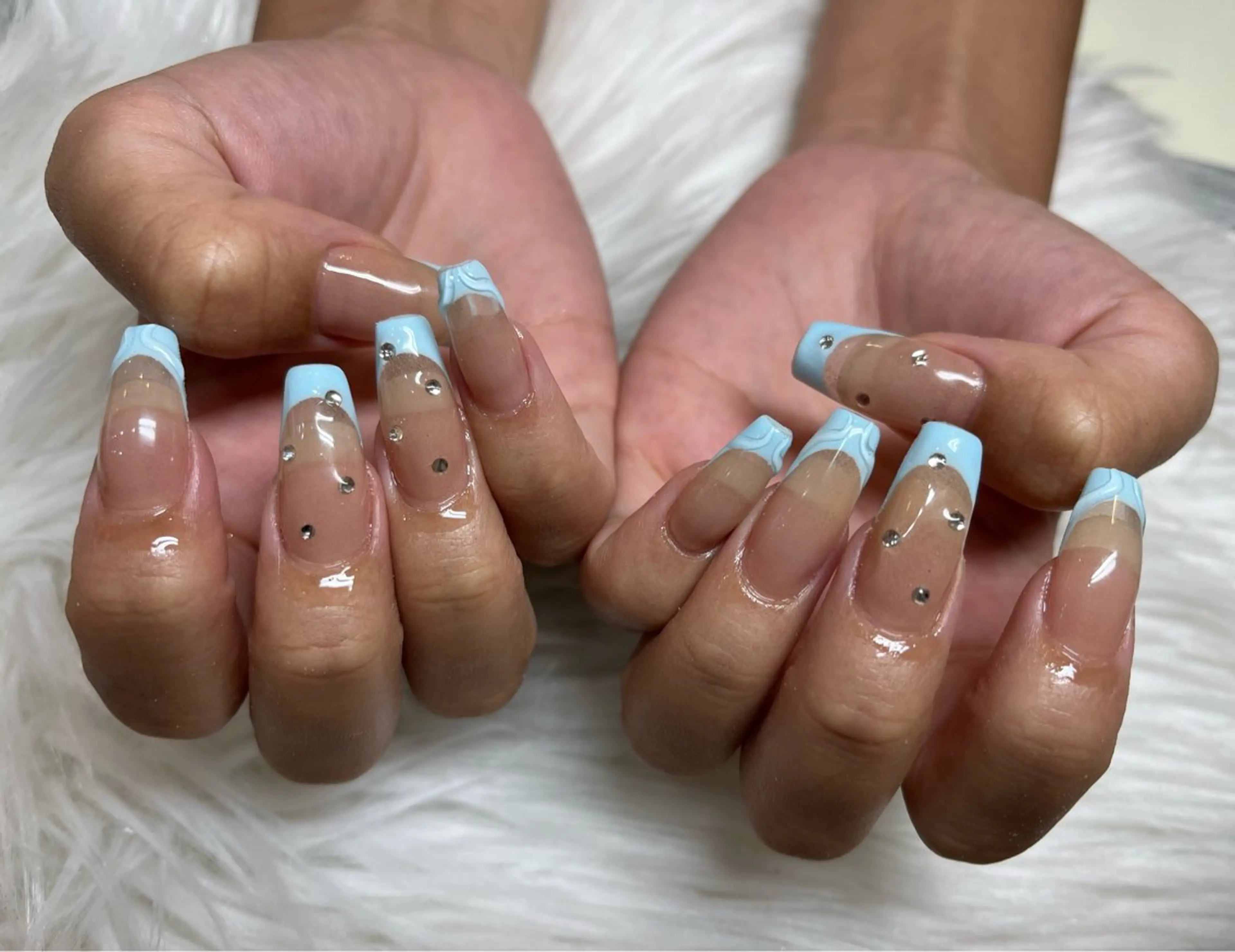 ネイル ハンドネイル SOARE🤍 🤍のネイルデザイン