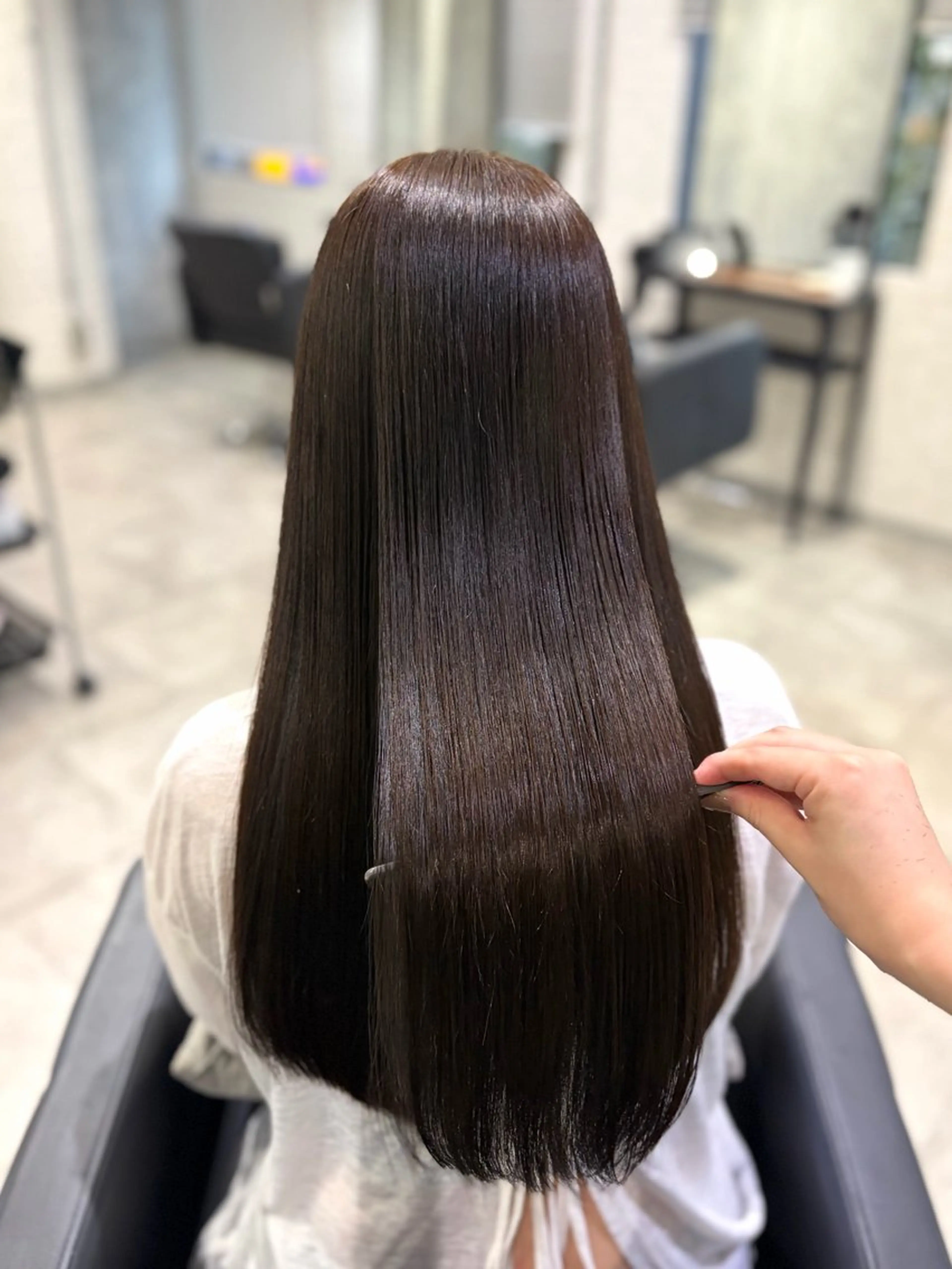 ロング カラー 透明感カラー カット ヘアカラー トリートメント shiori/透明感 /顔周り/髪質改善のヘアスタイル