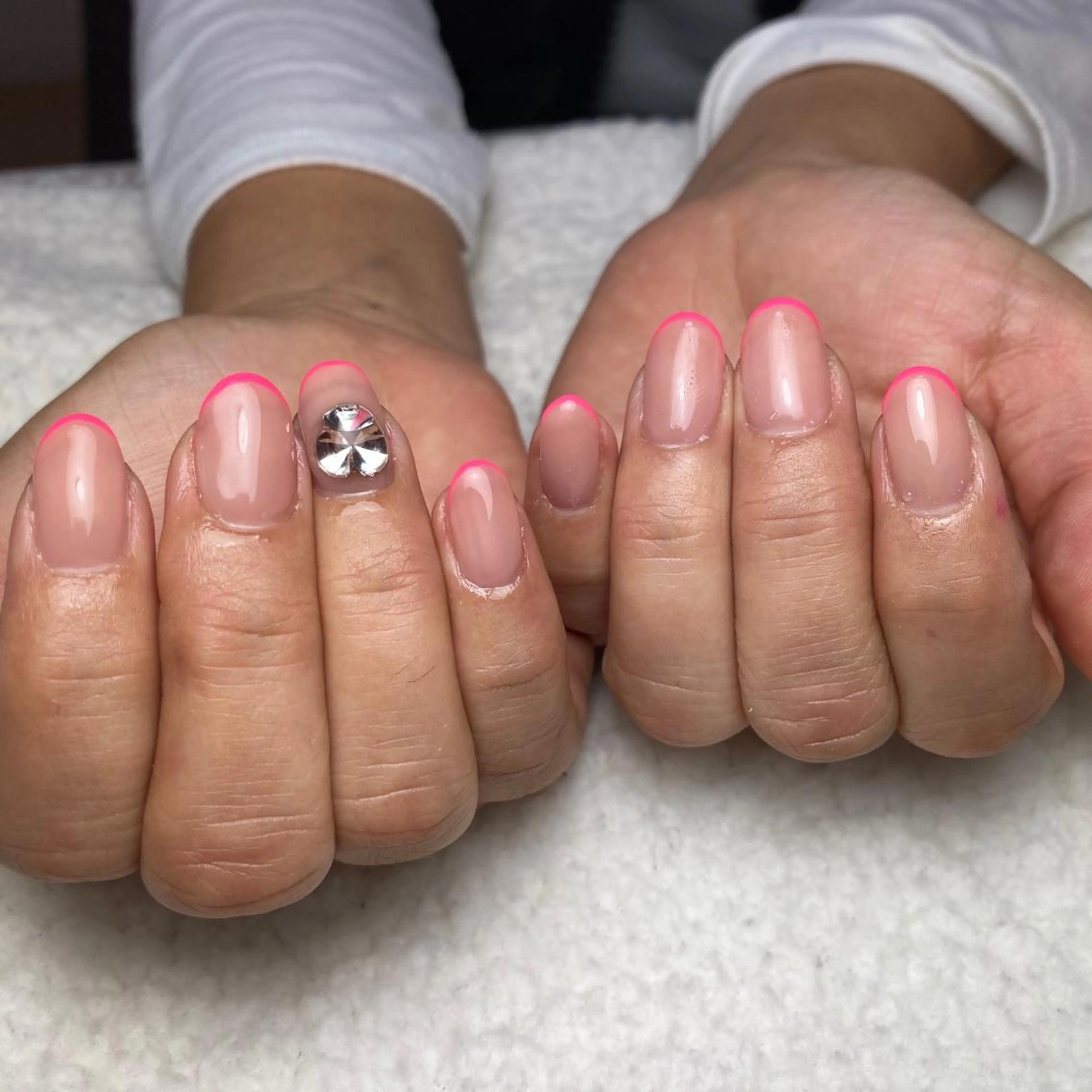 ネイル フレンチネイル シンプルネイル ハンドネイル COCO+所属・COCO +のエステ・リラクイメージ