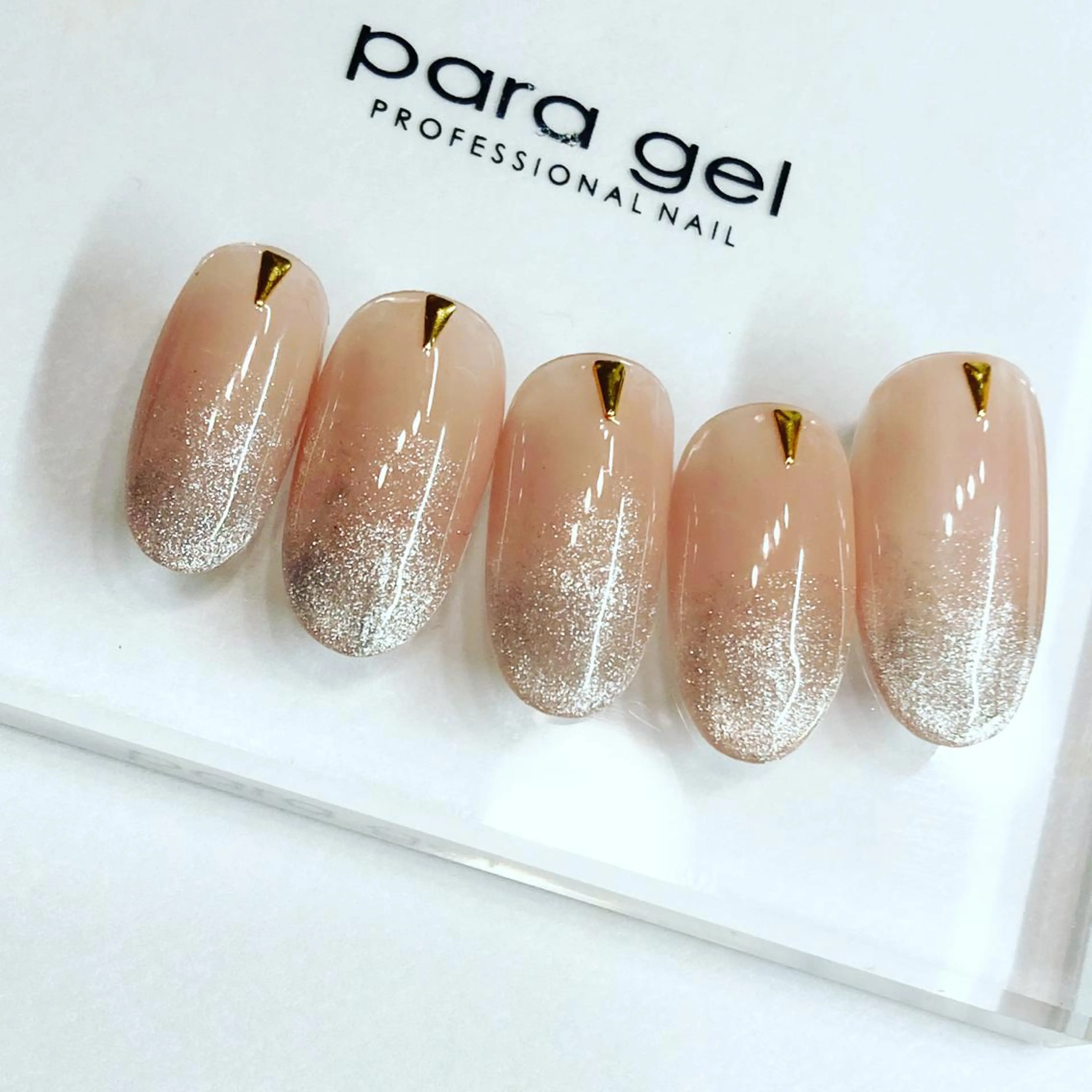 ネイル BellaLuna 金子のネイルデザイン