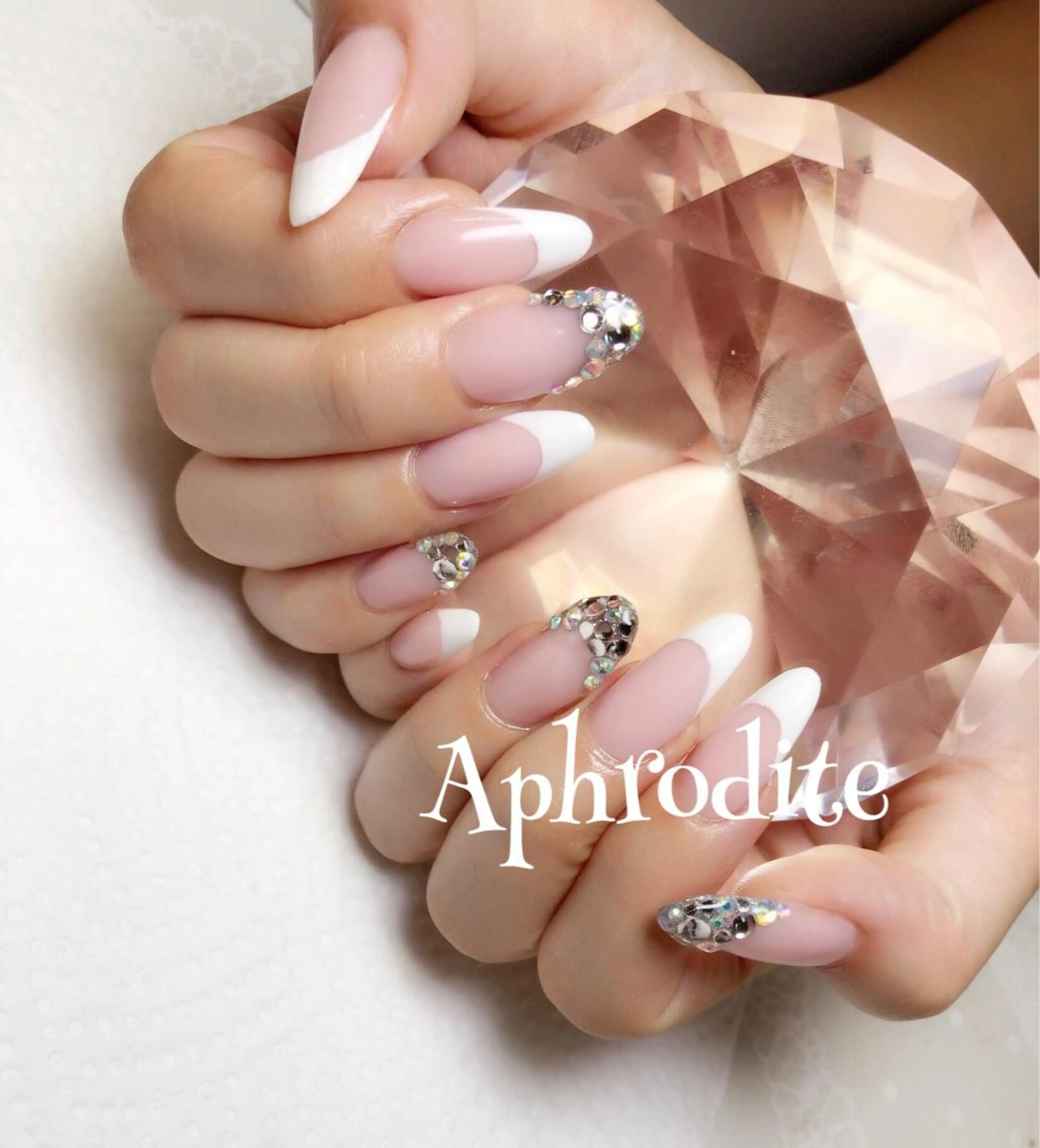 ネイル スカルプネイル Aphrodite パラジェル認定サロンのネイルデザイン