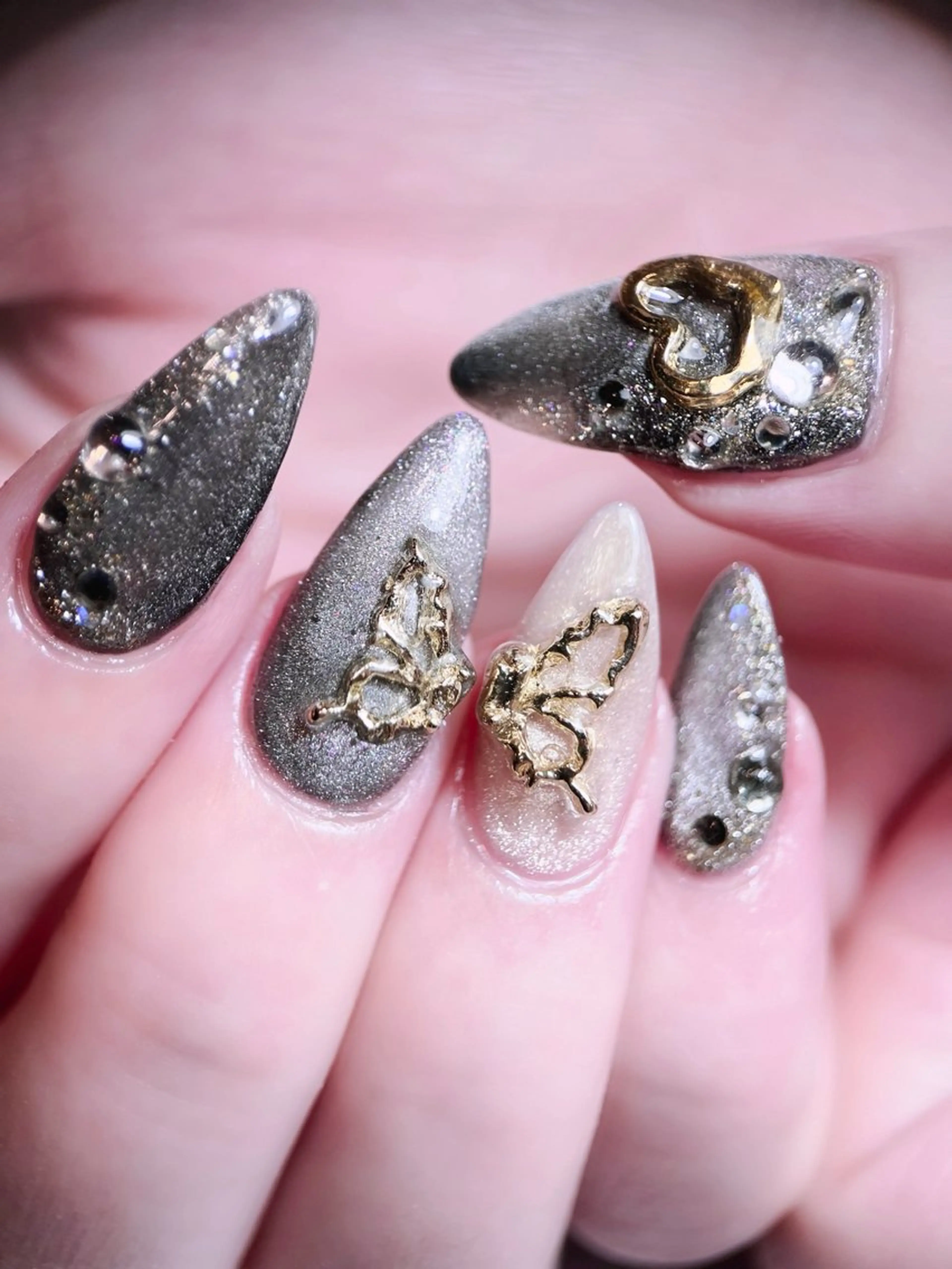 ネイル nailsalon R’のネイルデザイン