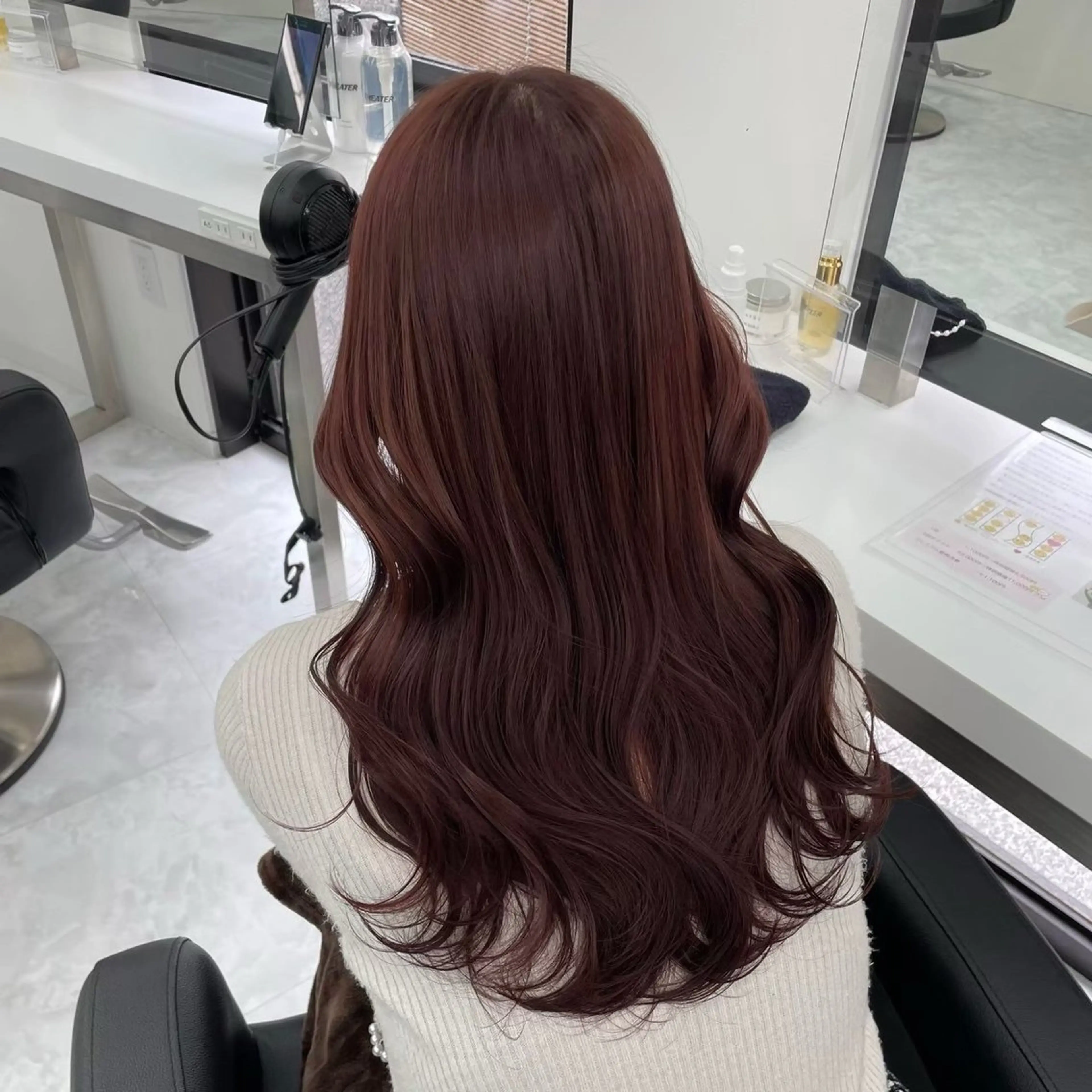 カラー ユイ☆ハイトーン ☆ブリーチデザインのヘアスタイル