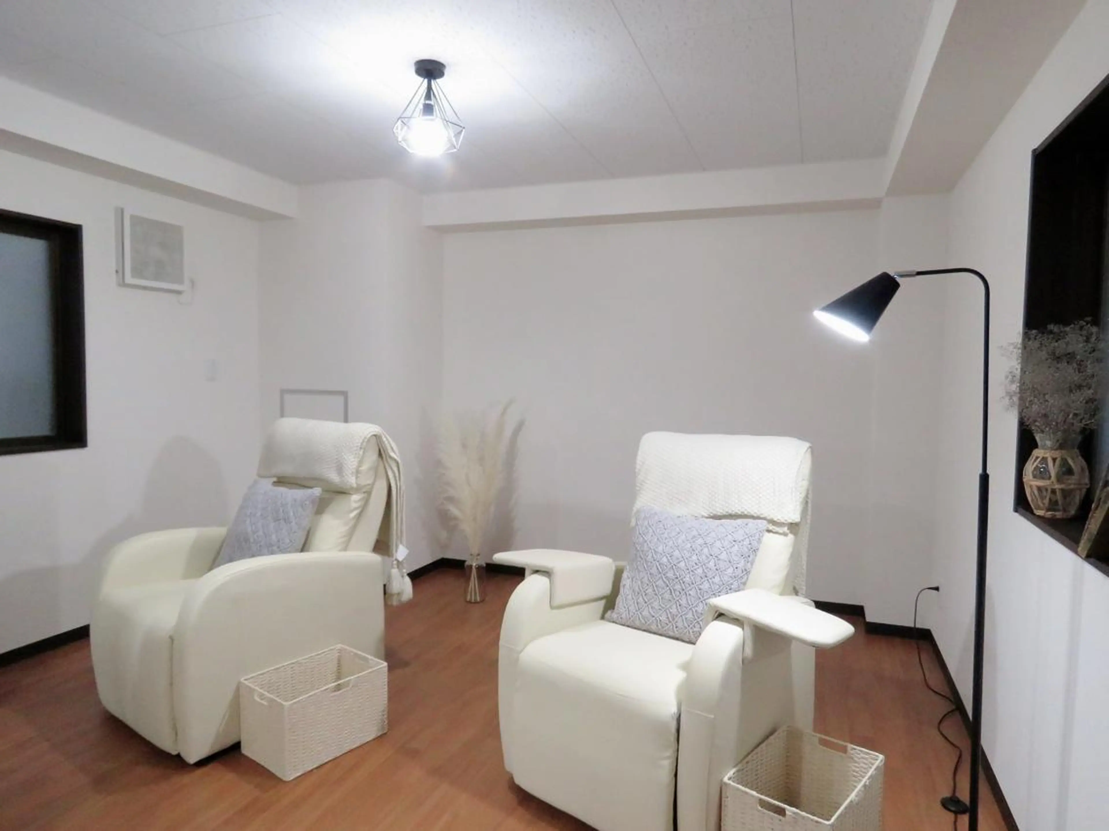 FERNA フェルナのマツエク・マツパデザイン