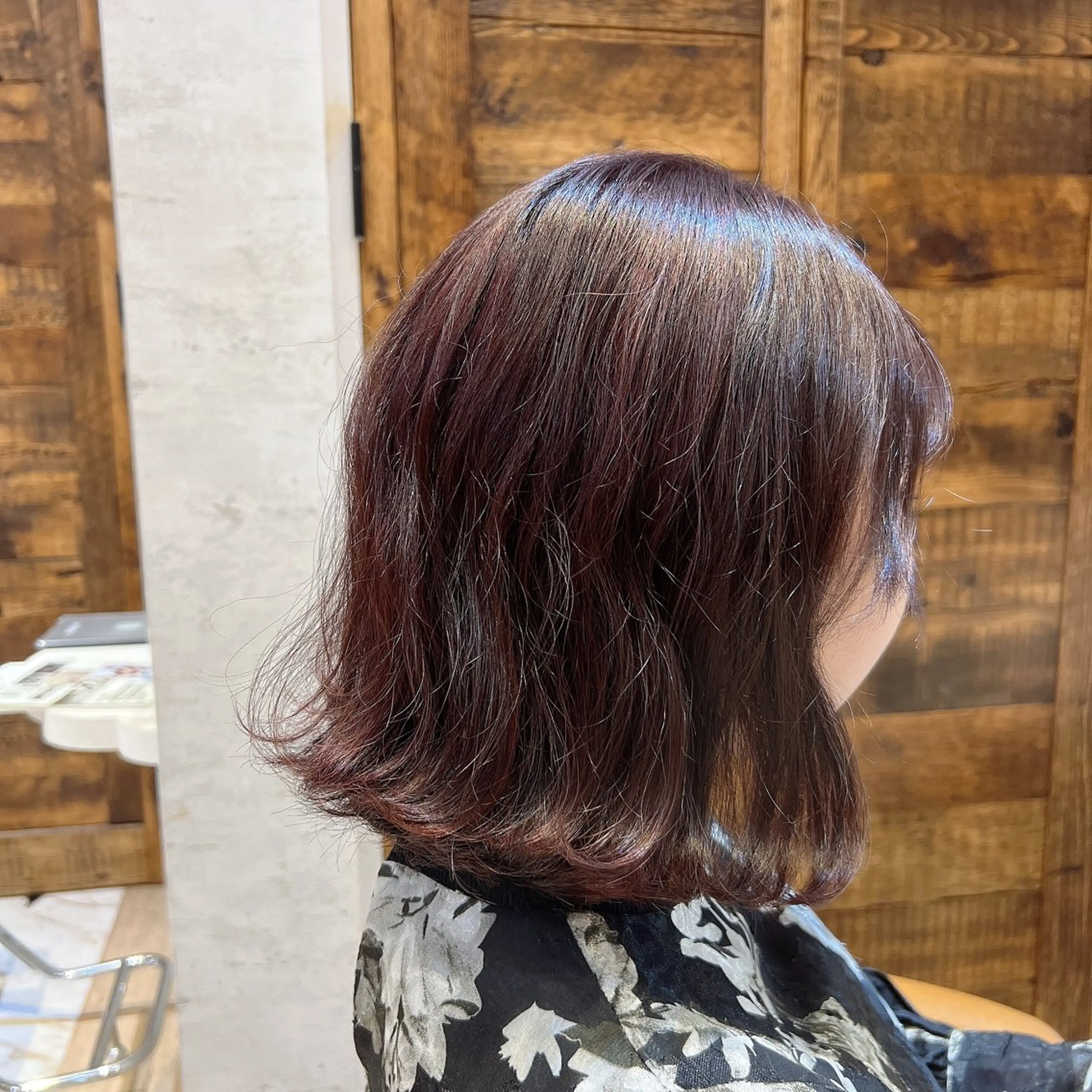 ミディアム ハイライト ヘアカラー トリートメント 代表山口ひな 髪質改善のプロのヘアスタイル