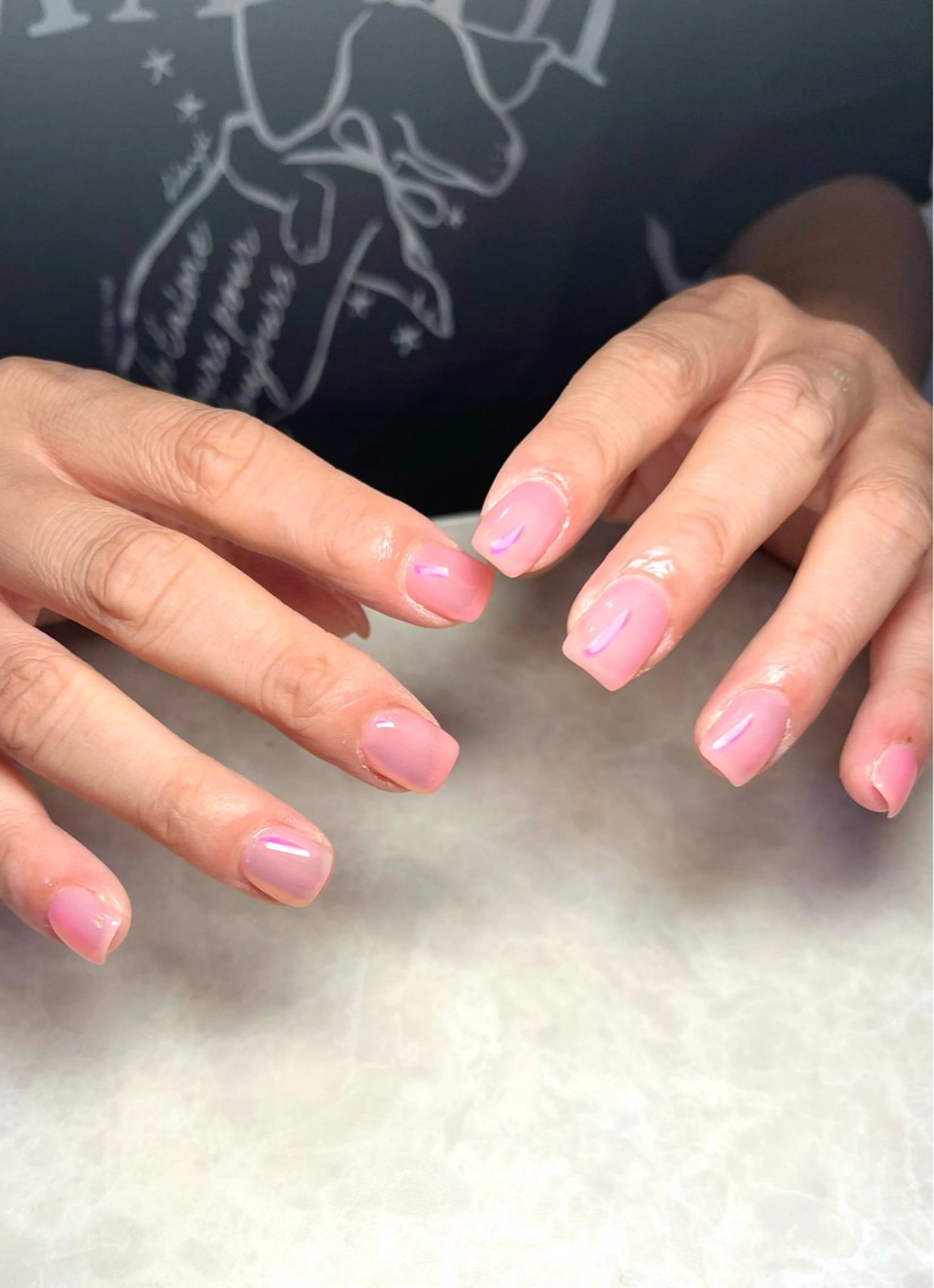 ネイル オーロラネイル ワンカラーネイル 🌻Sunrich Fuka🌻のネイルデザイン