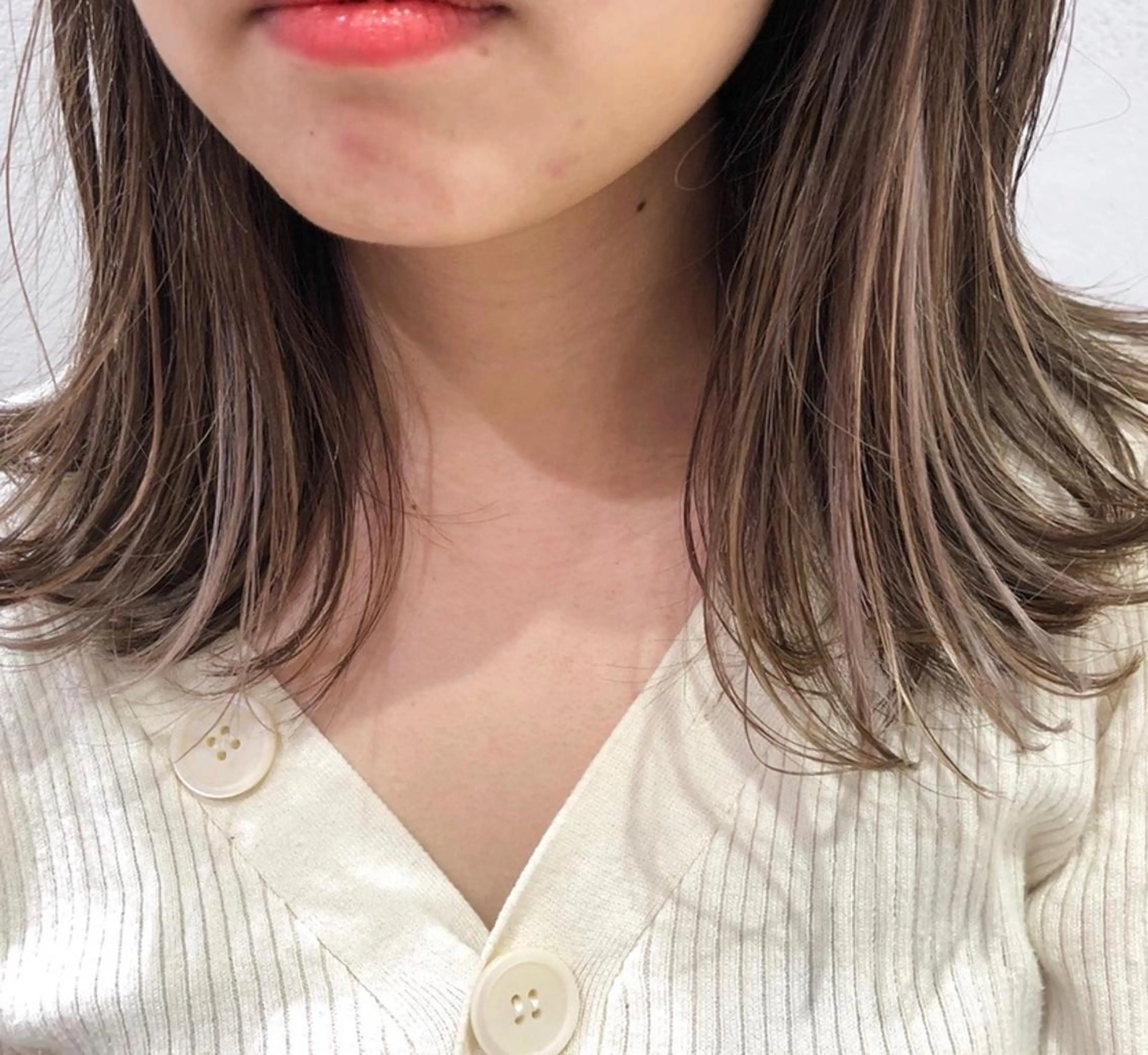 ミディアム カラー 滝本 里実のヘアスタイル