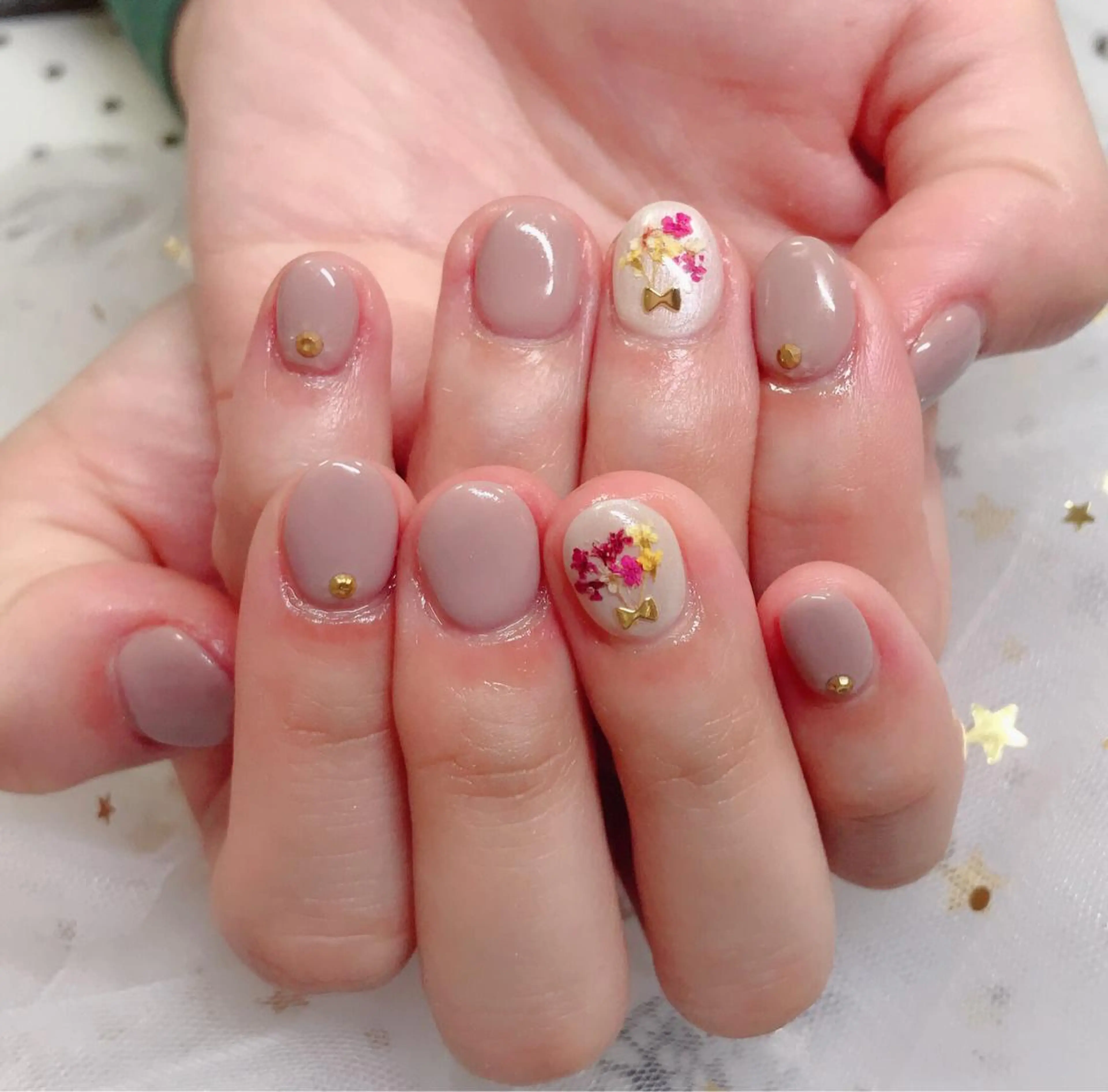 カラー ネイル Q Free nailsのネイルデザイン