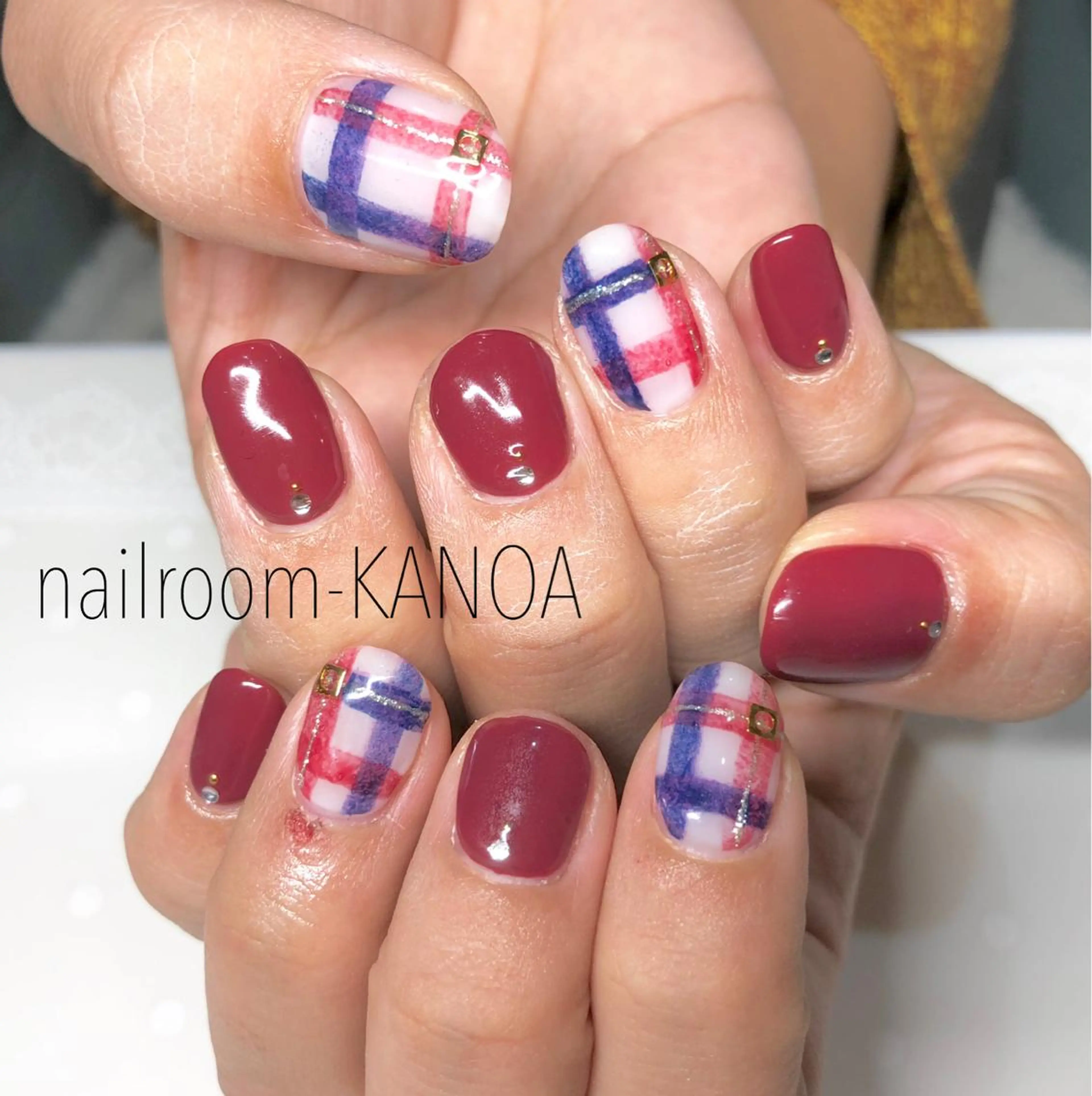 ショート ネイル ハンドネイル nailroom- KANOAのネイルデザイン