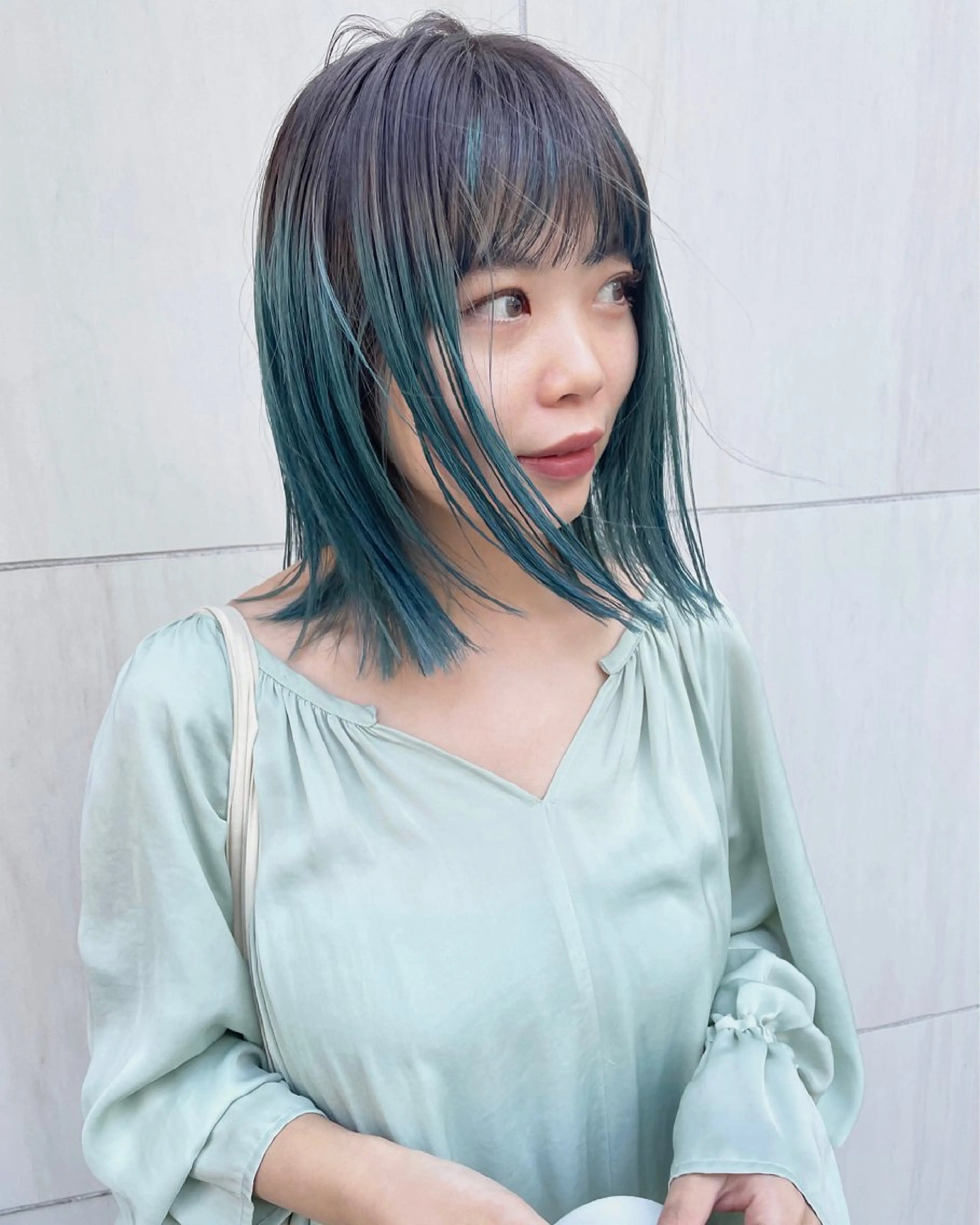 ミディアム カラー パーマ ヘアアレンジ メンズ ブルーカラー カット ヘアカラー トリートメント tatsumi/ボブ ウルフ/レイヤーのヘアスタイル