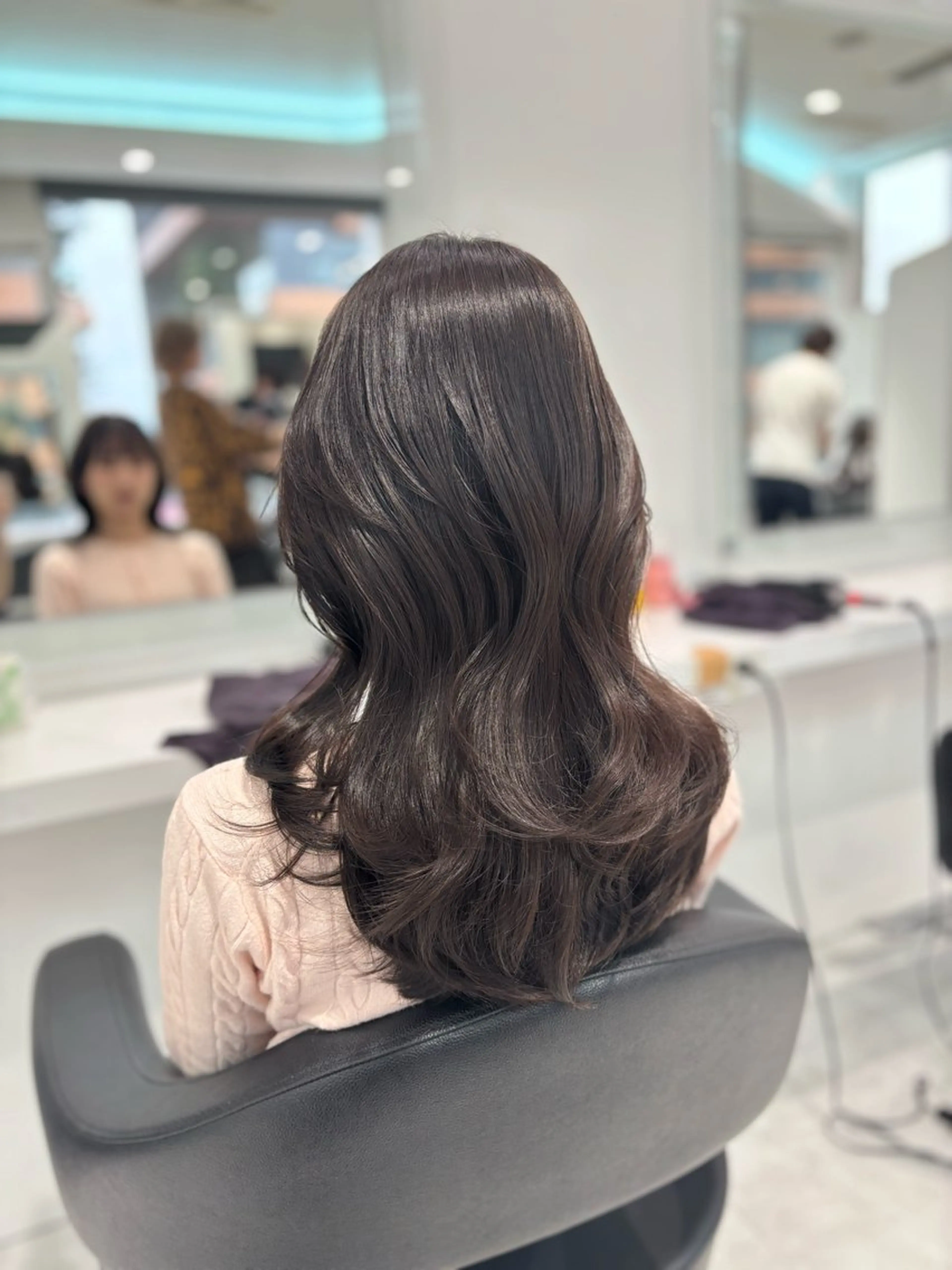 ロング カラー ブリーチなし透明感 ×縮毛矯正🤍ユウのヘアスタイル