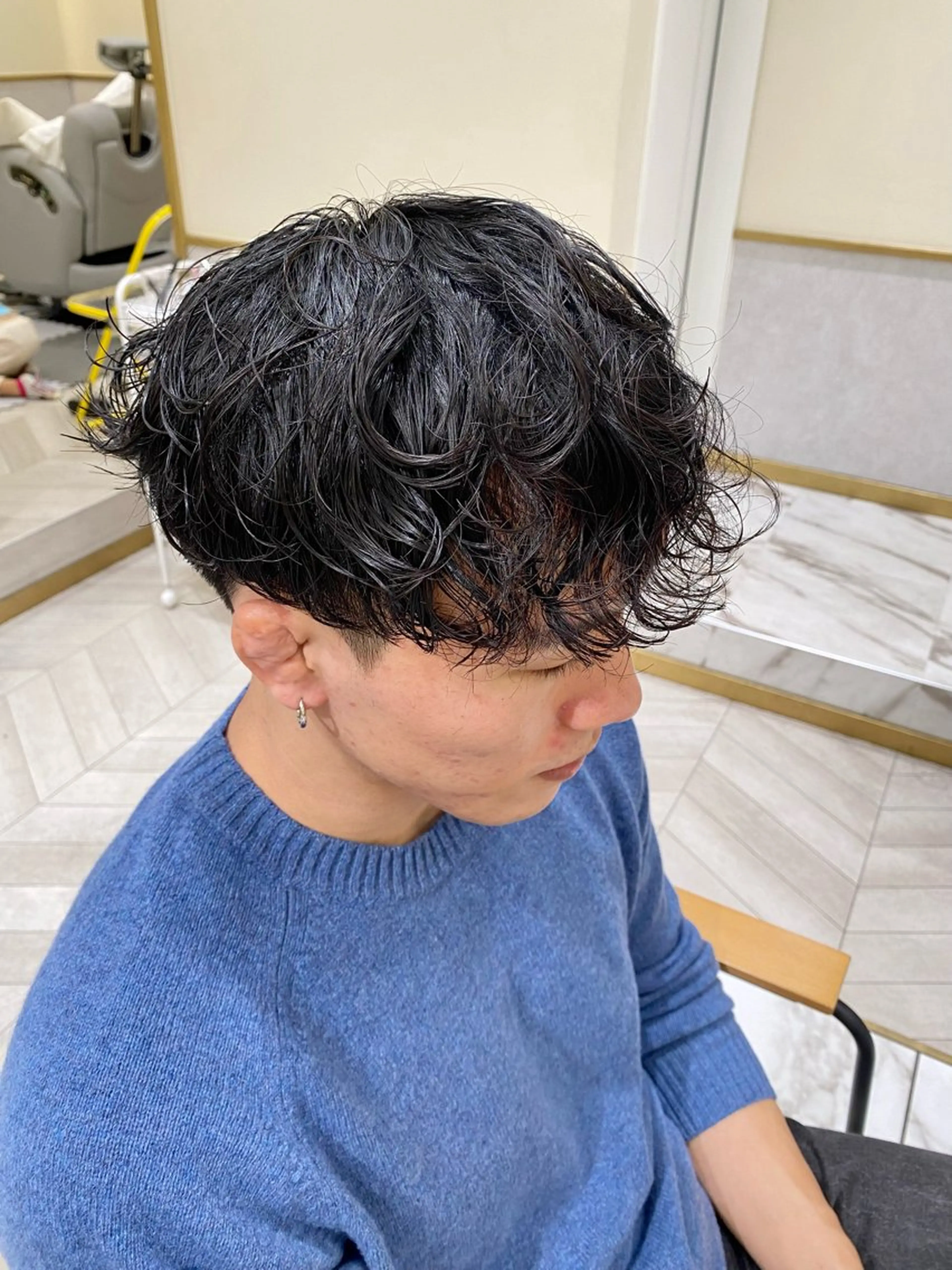 ショート パーマ メンズ カット パーマ 酸スト/フェザー パーマ/三谷海斗のヘアスタイル