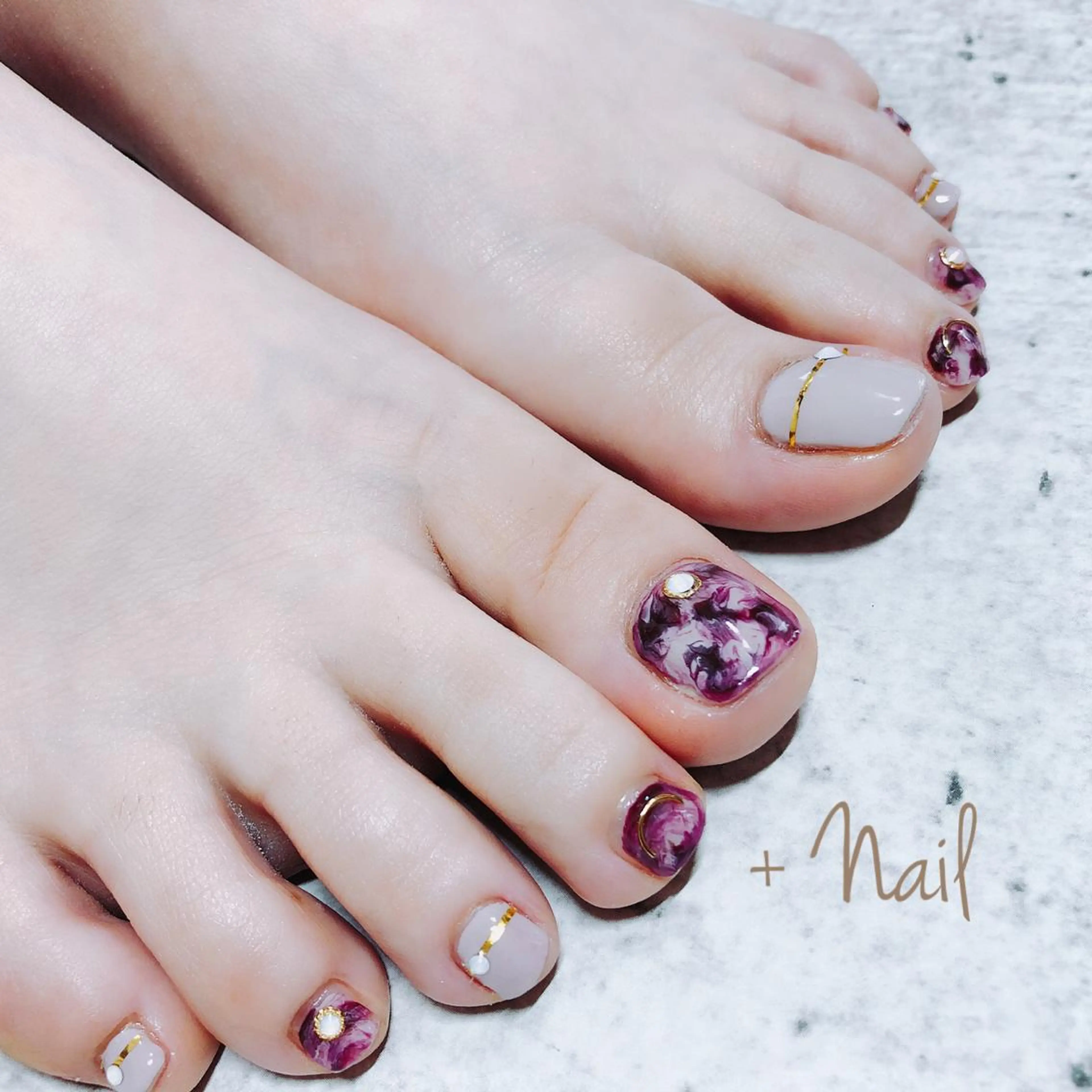 ネイル Aim* 深爪・自爪育成専門店のネイルデザイン