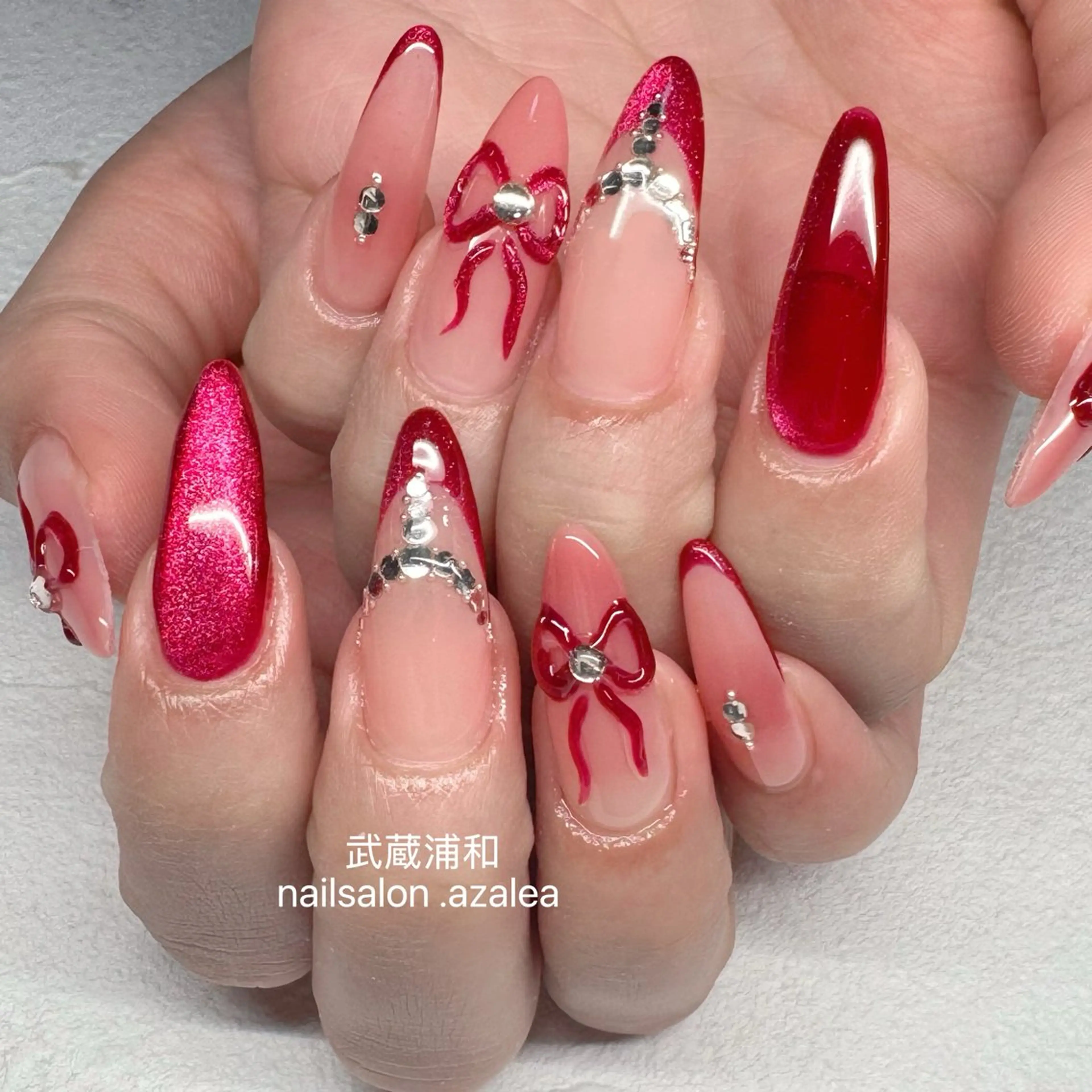 ネイル ハンドネイル R inのネイルデザイン