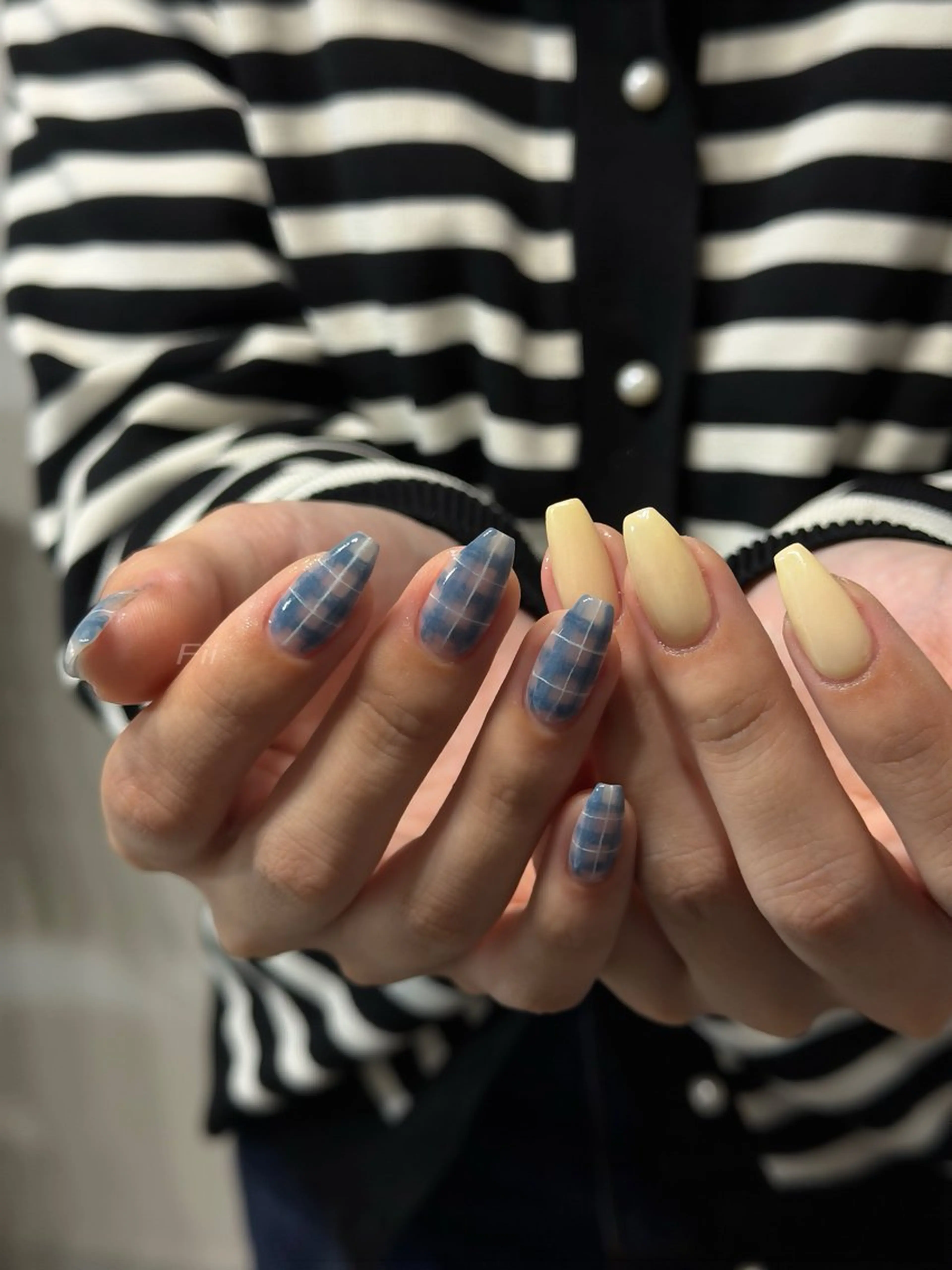 ネイル ニュアンスネイル 黄色 𝐅𝐢𝐢【本町/ ネイル】Miho💜のその他イメージ