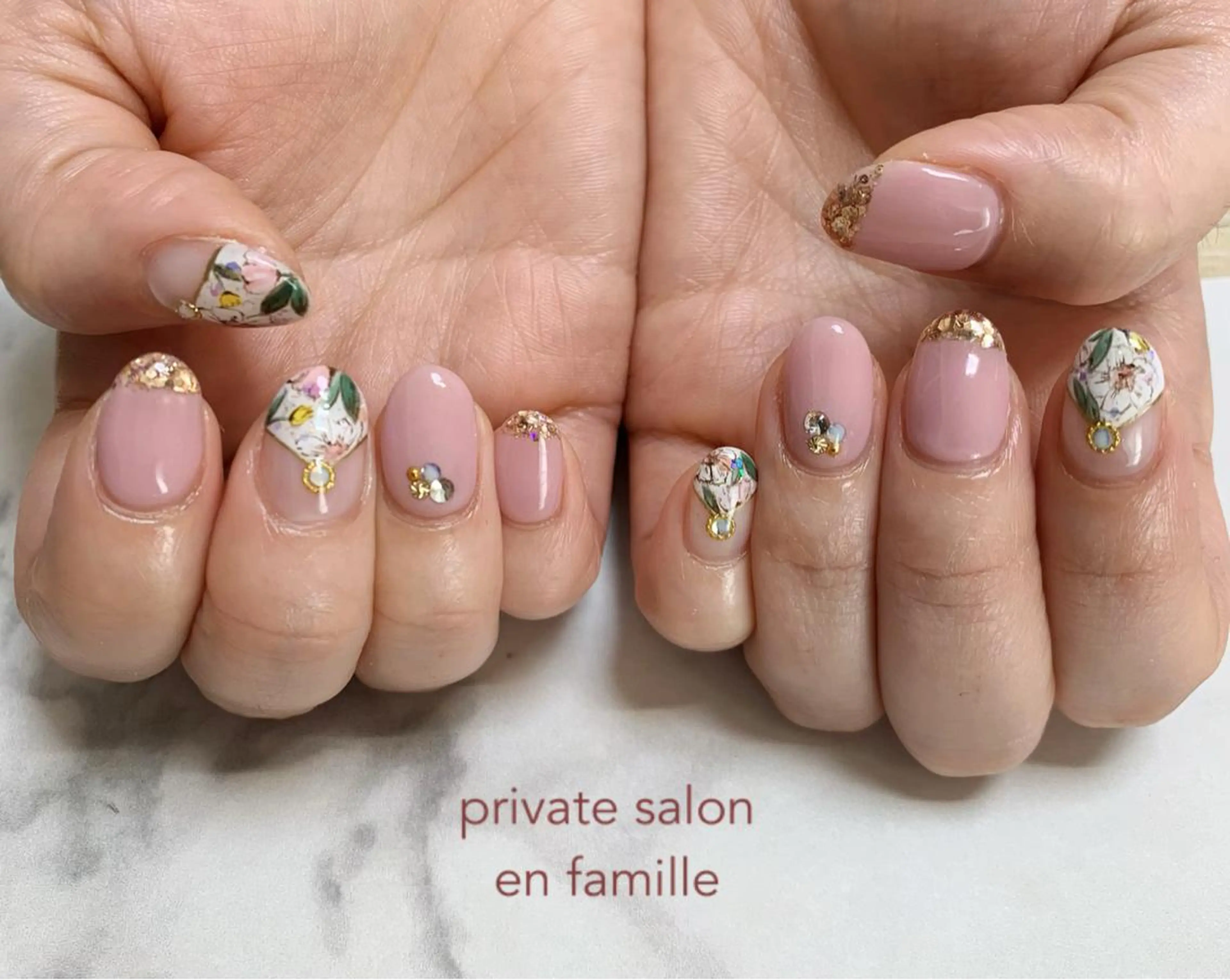 ネイル ハンドネイル nail salon en familleのネイルデザイン