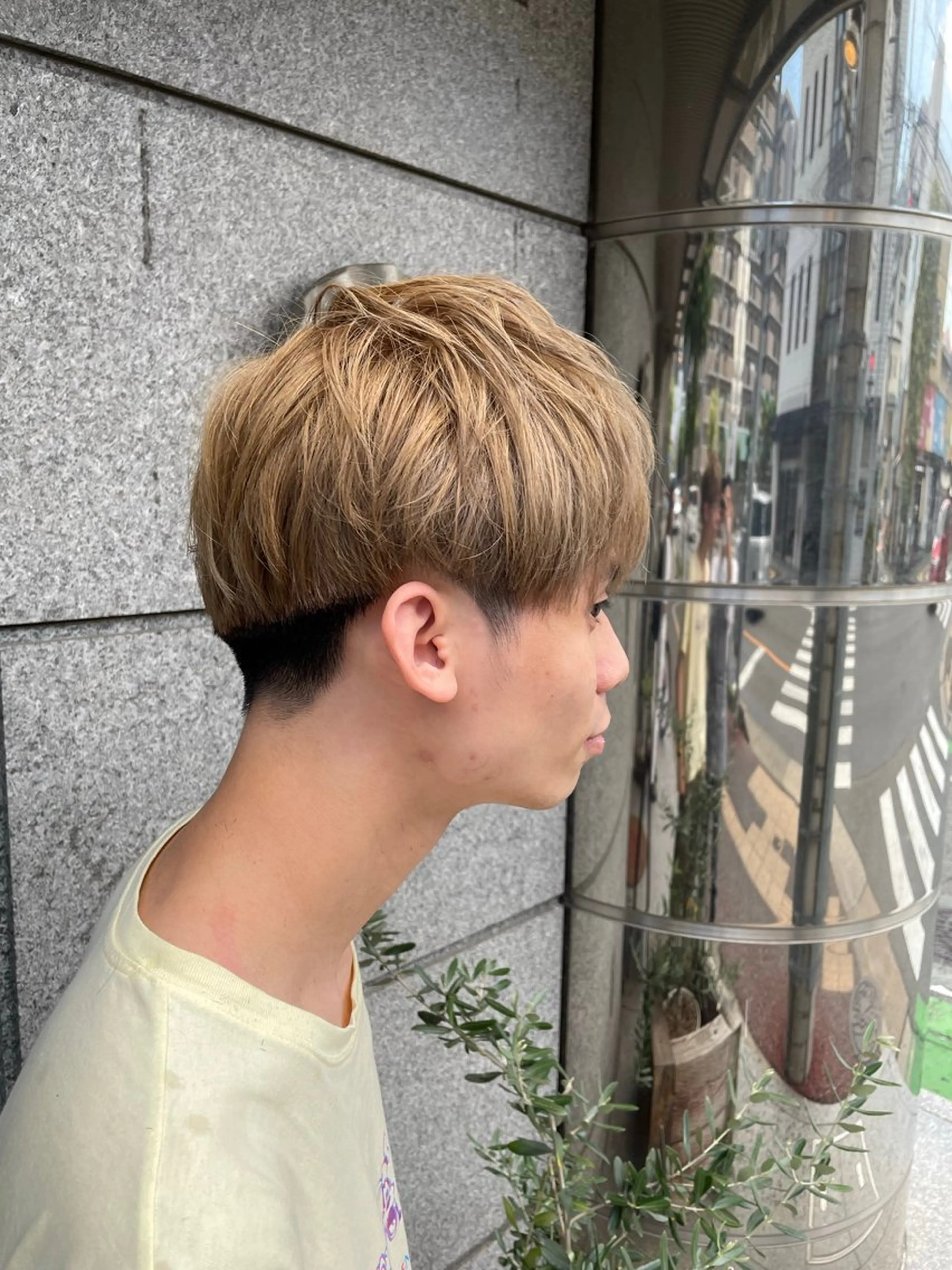 メンズ メンズブリーチ KOUSUKE /レイヤーカットのヘアスタイル