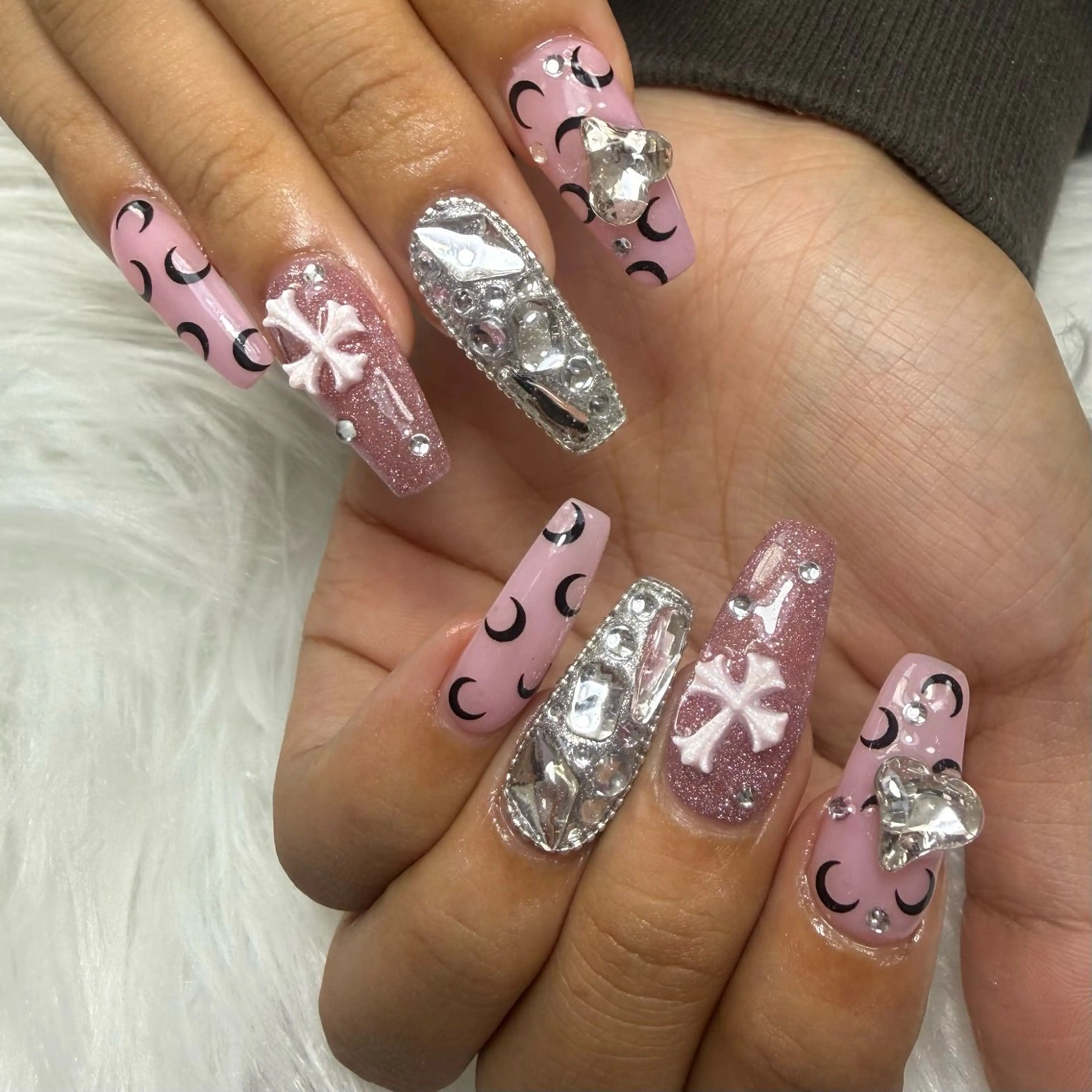 ネイル 持ち込み ハンドネイル L'ino nailのネイルデザイン