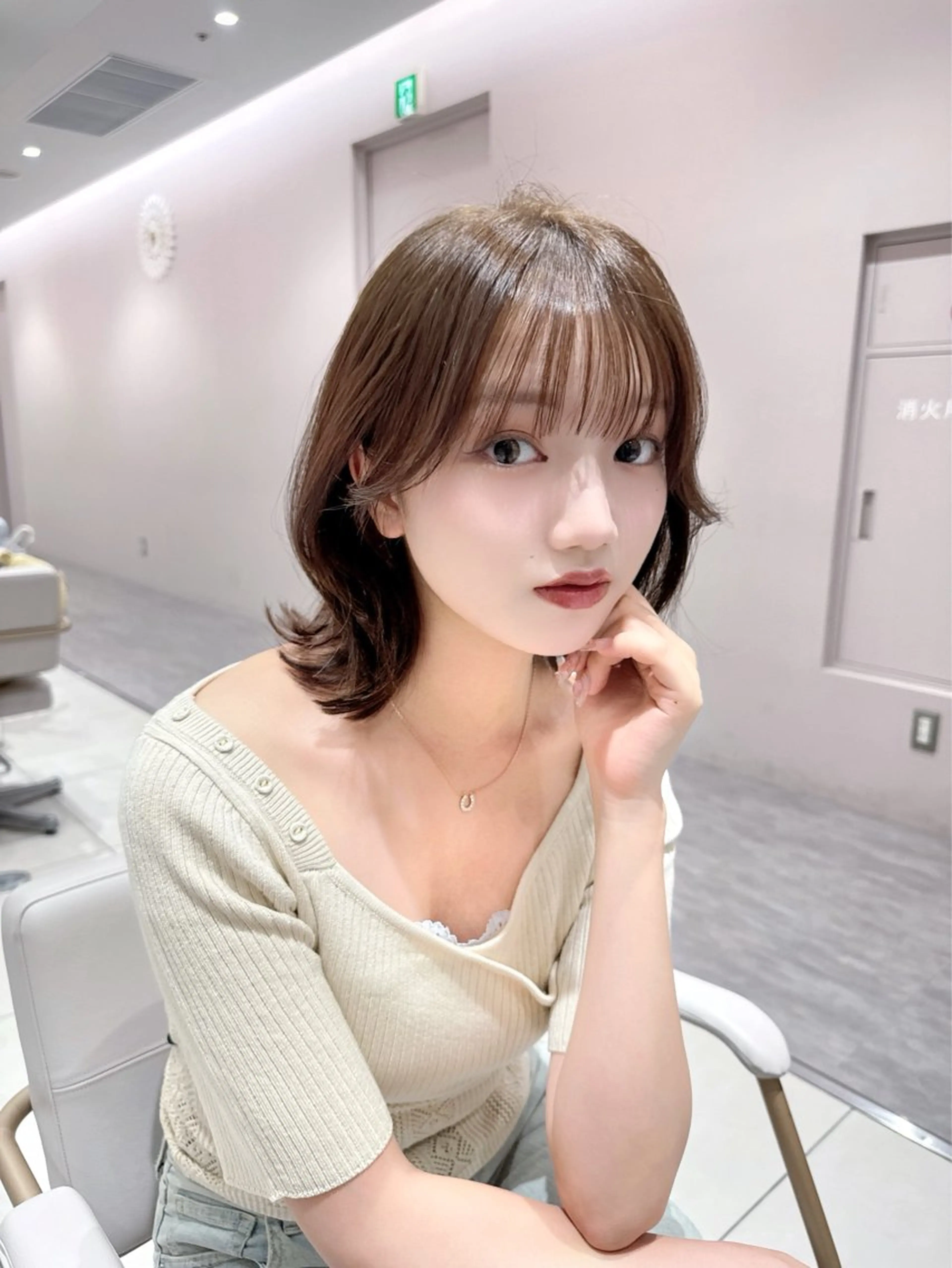 ミディアム カラー カット ヘアカラー トリートメント ヘッドスパ ヘアセット 韓国ヘア/レイヤー/ 顔まわり/りょーとのヘアスタイル