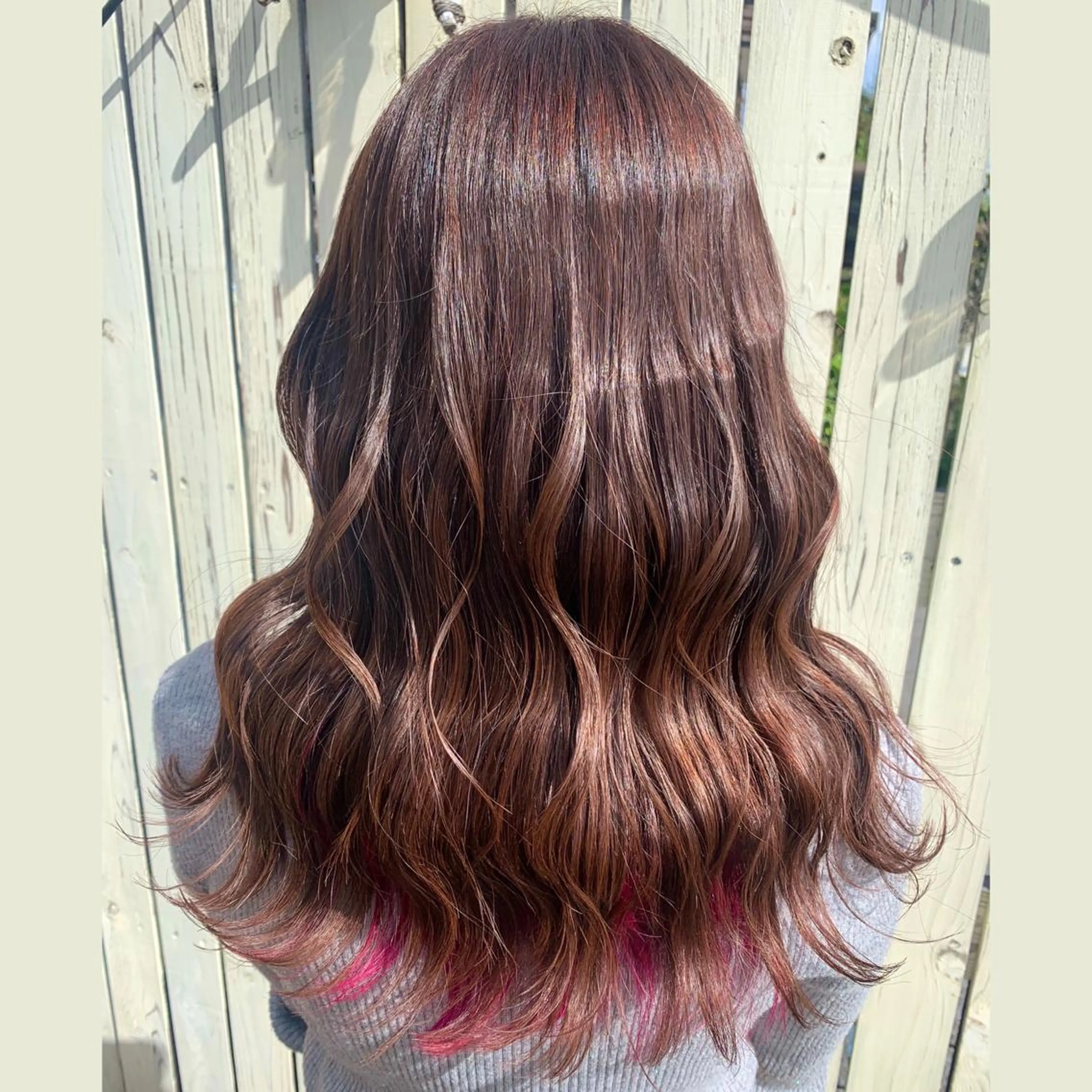 ロング パープルカラー ヘアカラー 近藤 楓花のヘアスタイル