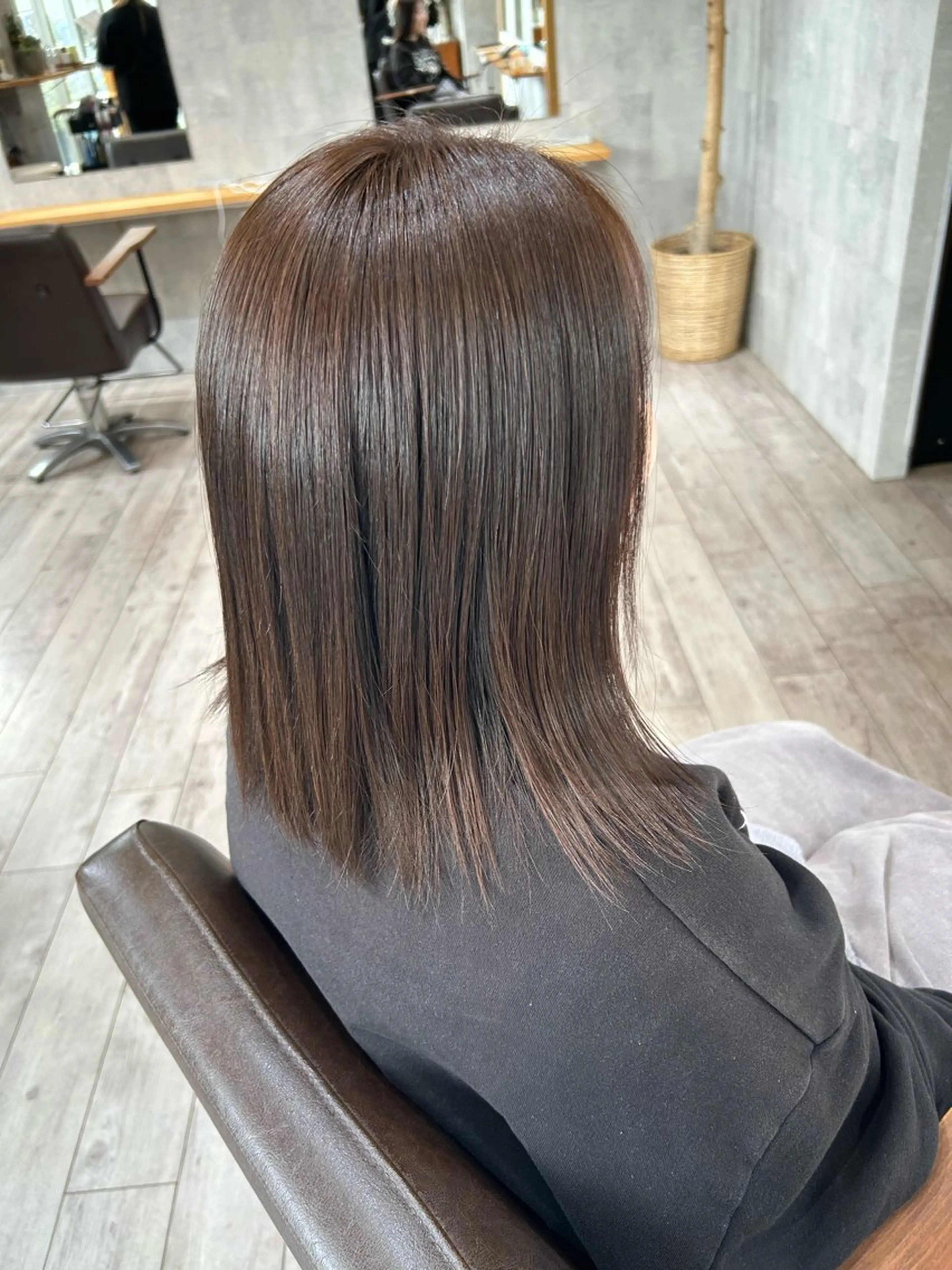 ミディアム カラー ブラウンカラー ヘアカラー 渡邉 風月のヘアスタイル