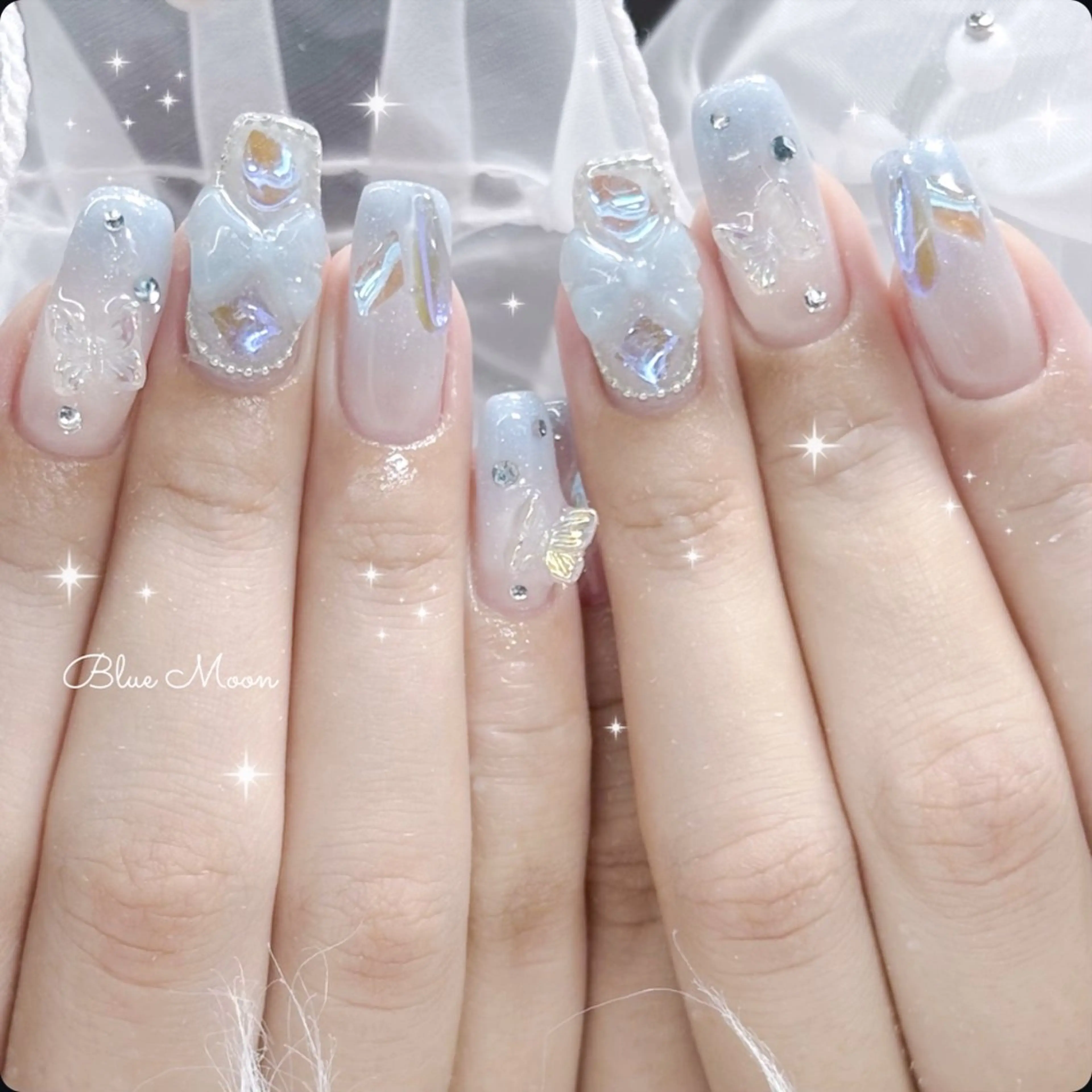 ネイル リボン ハンドネイル フットネイル ハンドケア nail salon Blue Moonのネイルデザイン