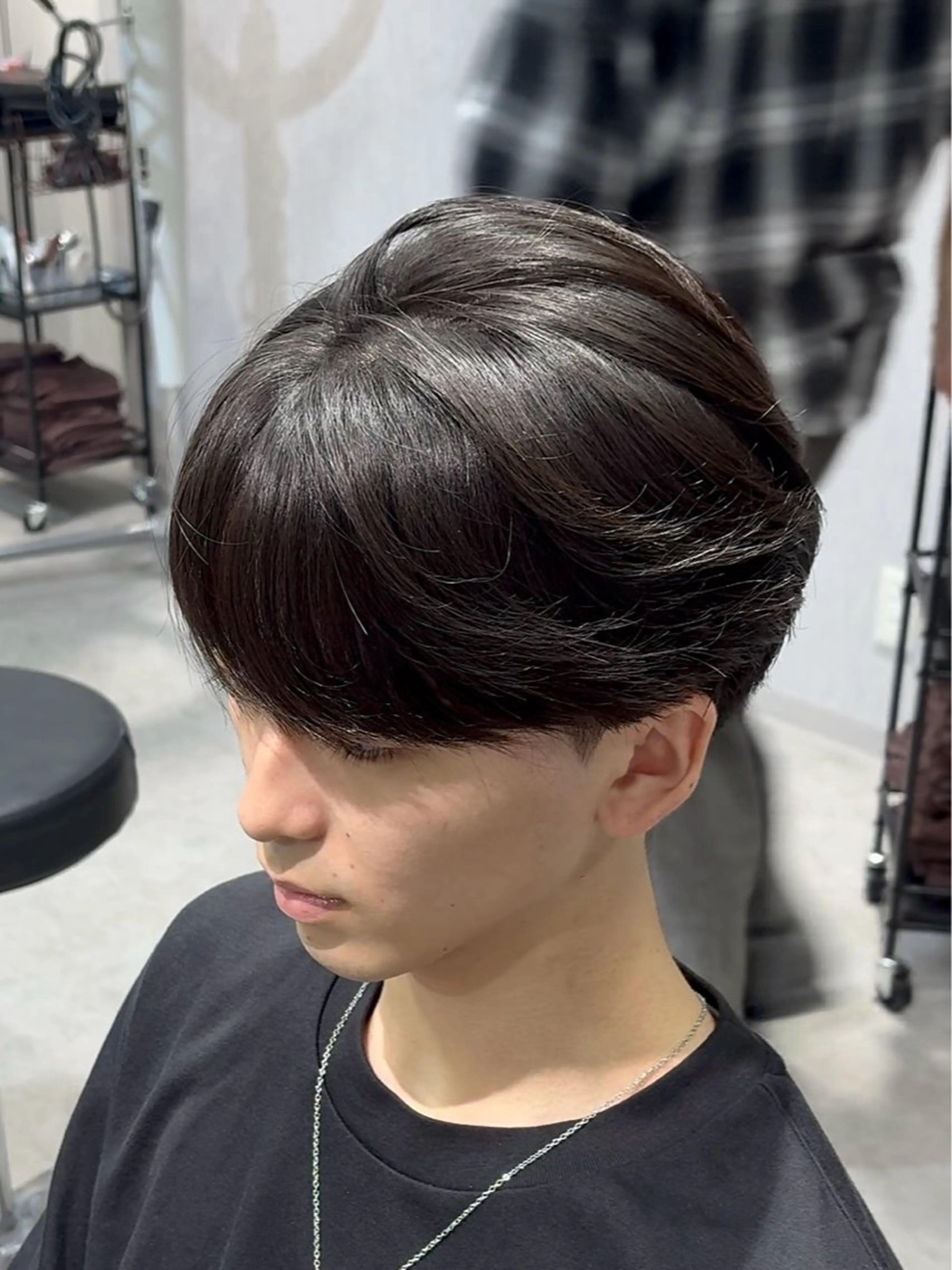 ショート カラー パーマ メンズ カット 【シャドウパーマ センターパート】義心のヘアスタイル