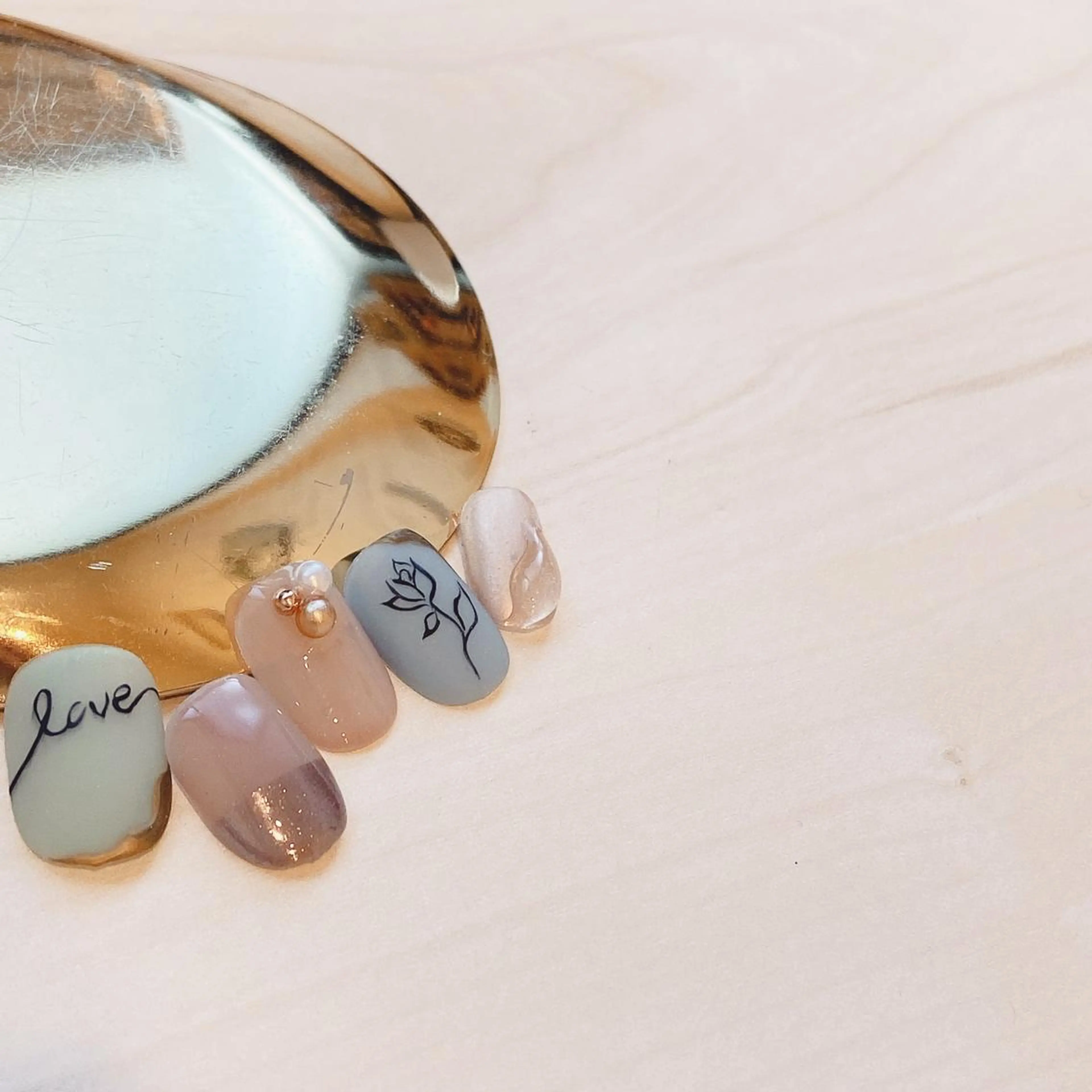 ネイル ハンドネイル Nakazawa Mayuのネイルデザイン