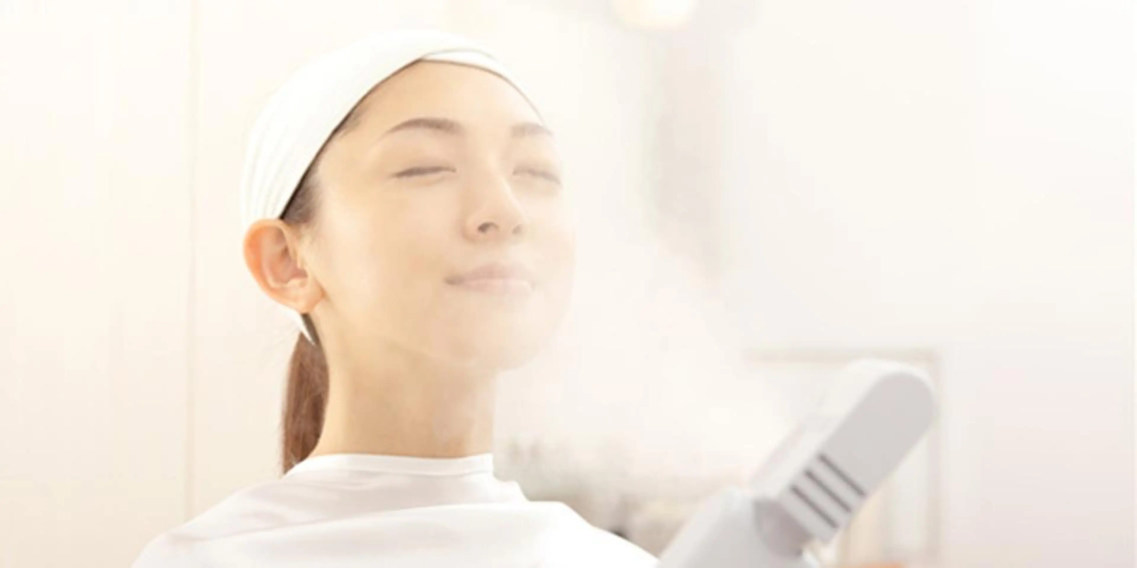 【チェアエステ】フェイシャルマッサージングトリートメントの写真