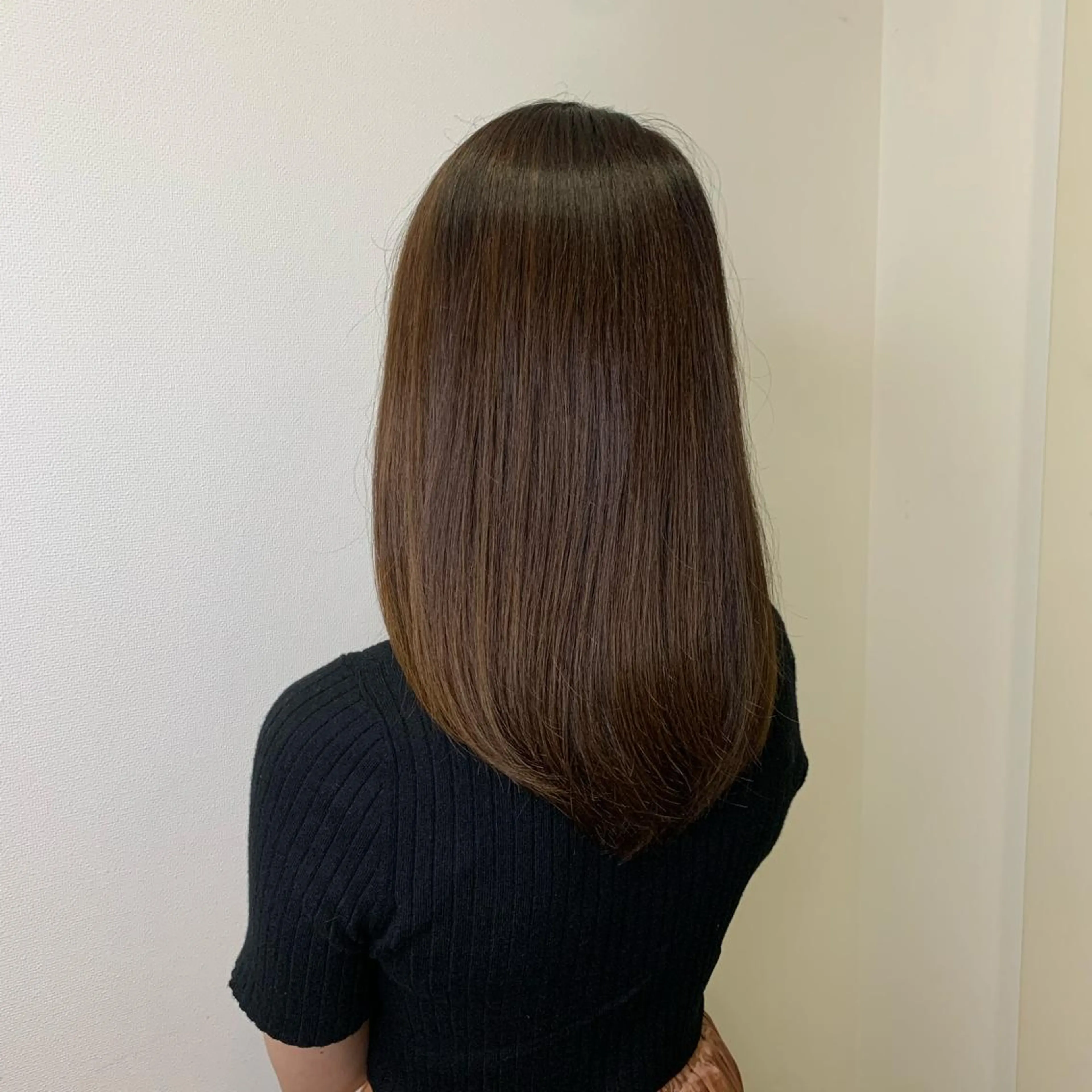 カラー 染矢 優希のヘアスタイル