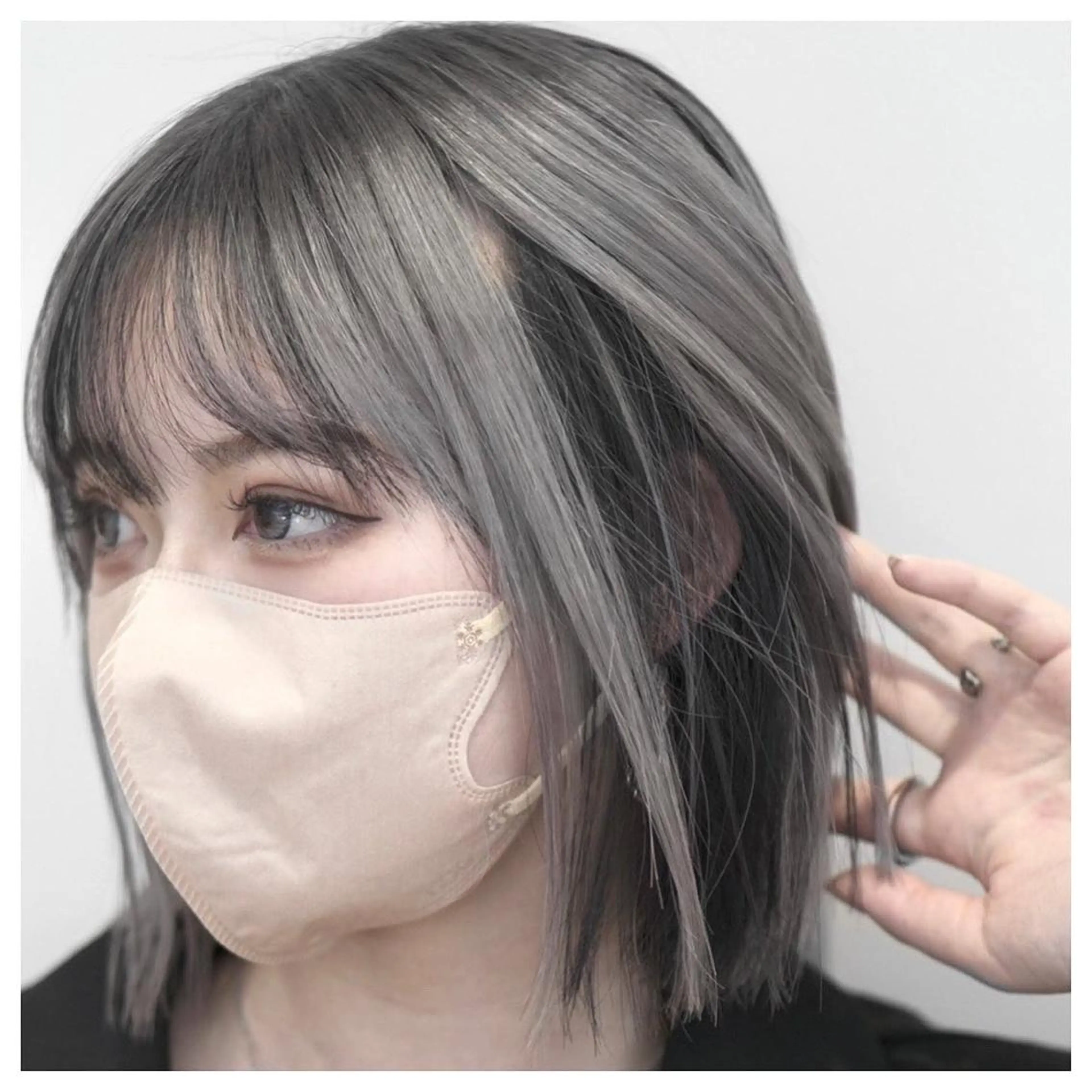 ミディアム カット ヘアカラー トリートメント 似合わせ/ブリーチ カラー.岡田友仁のヘアスタイル