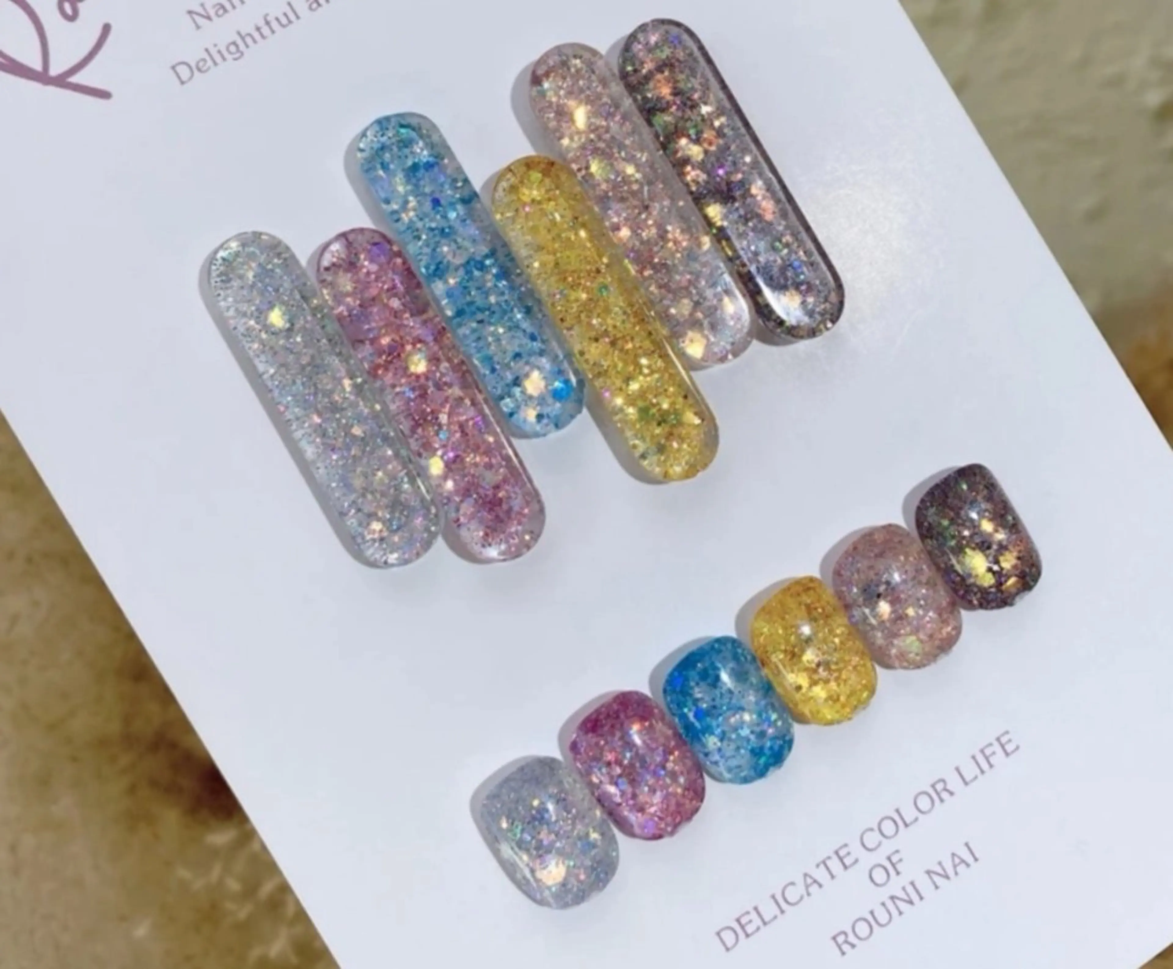 ネイル ジェルネイル キラキラネイル ラメ(グリッター) ネイリストゆか💅 長さだし、深爪矯正のネイルデザイン