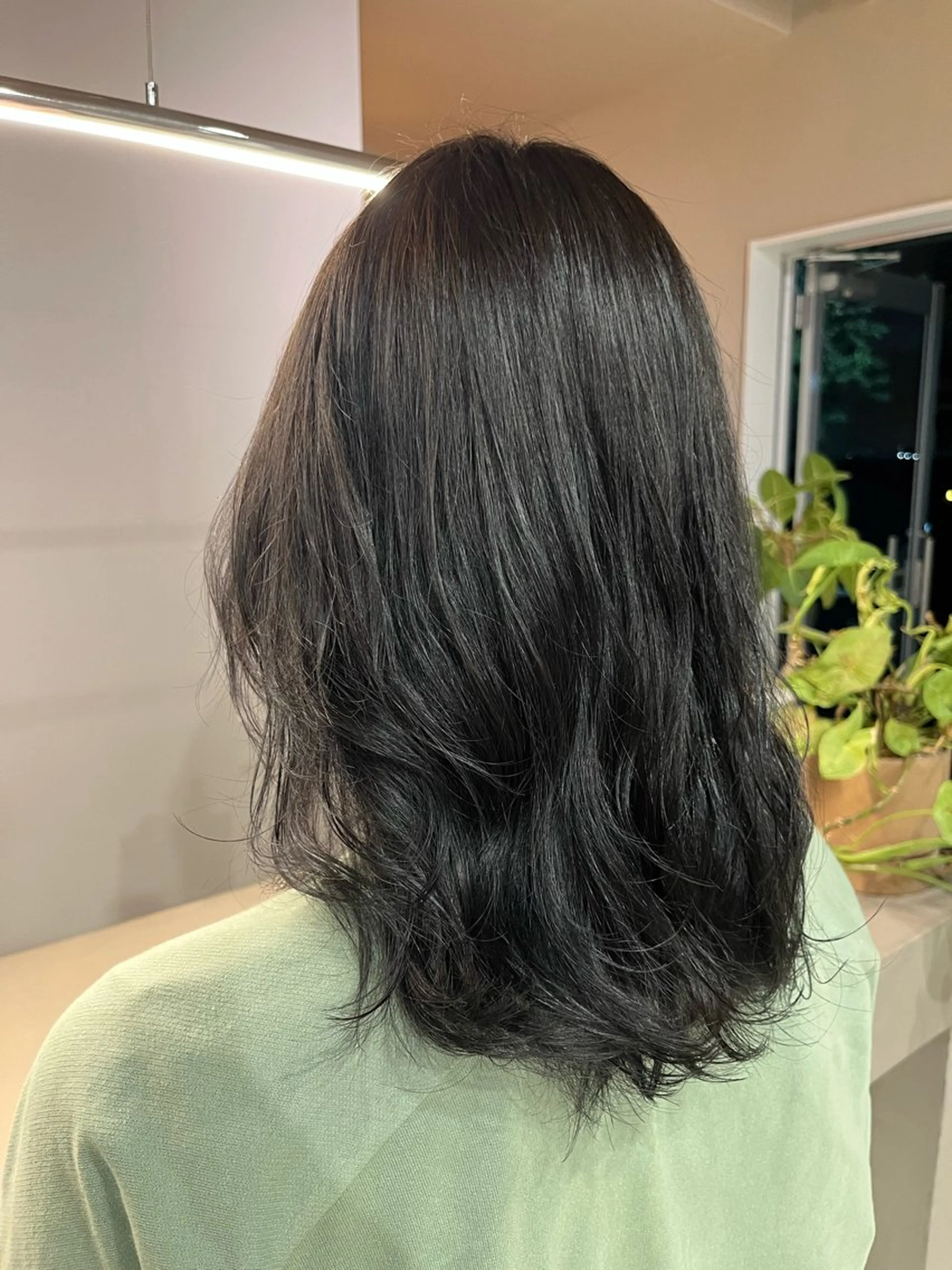 ミディアム カラー haruki所属・高木 陽菜のヘアスタイル