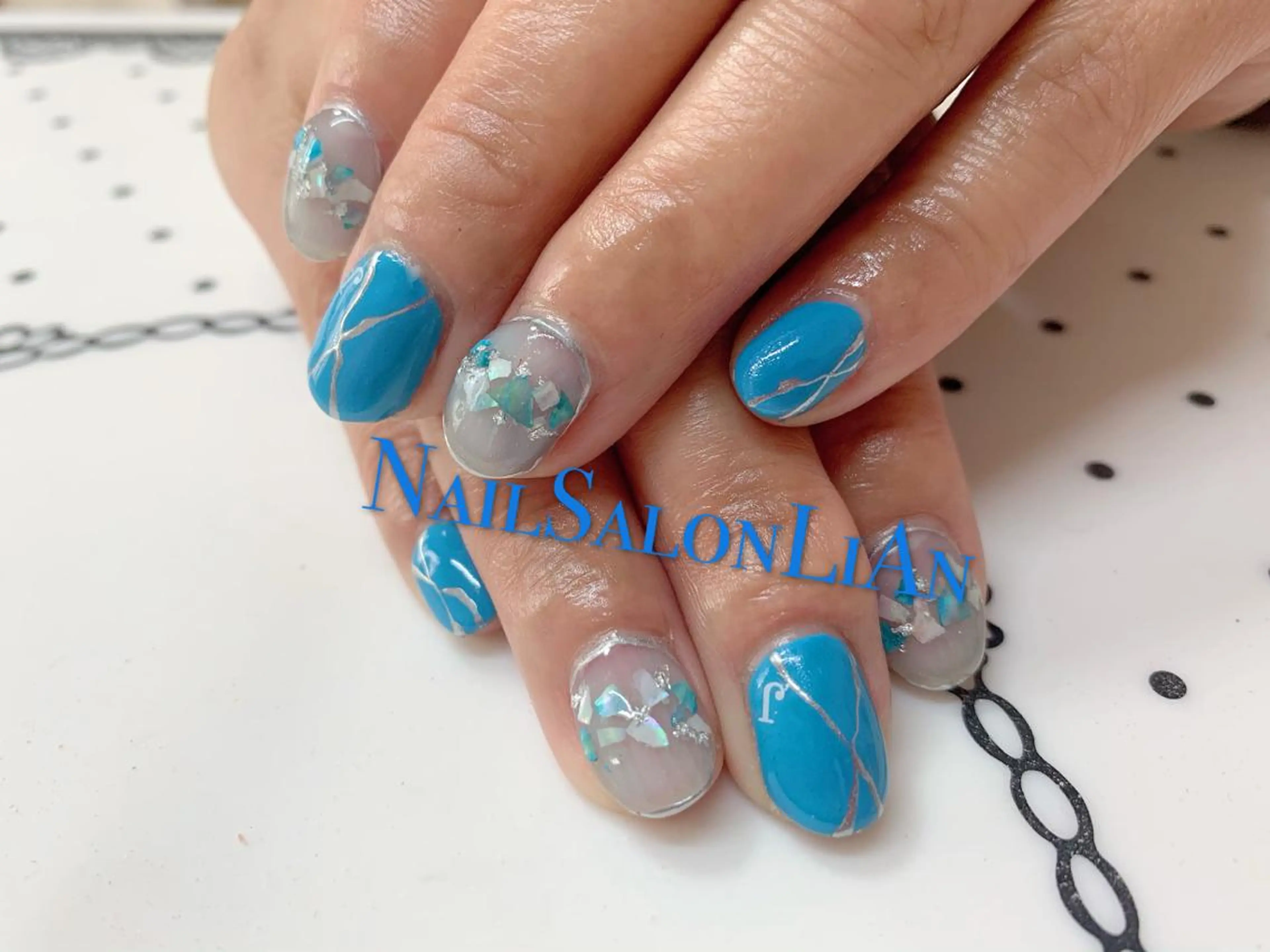 ネイル アートネイル 持ち込み シンプルネイル ストーンネイル NailSalon LiAnのネイルデザイン