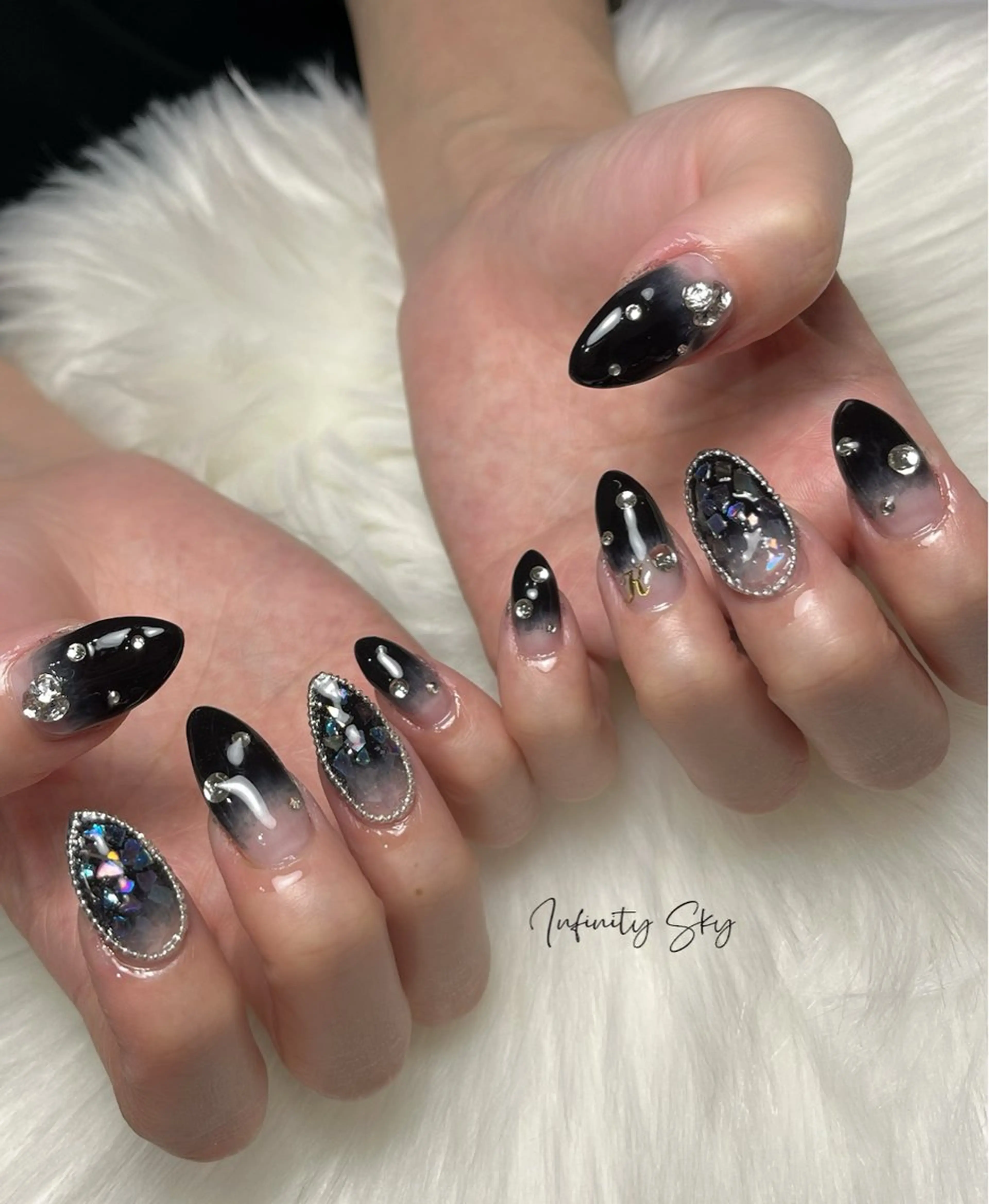 ネイル infinity skyのネイルデザイン