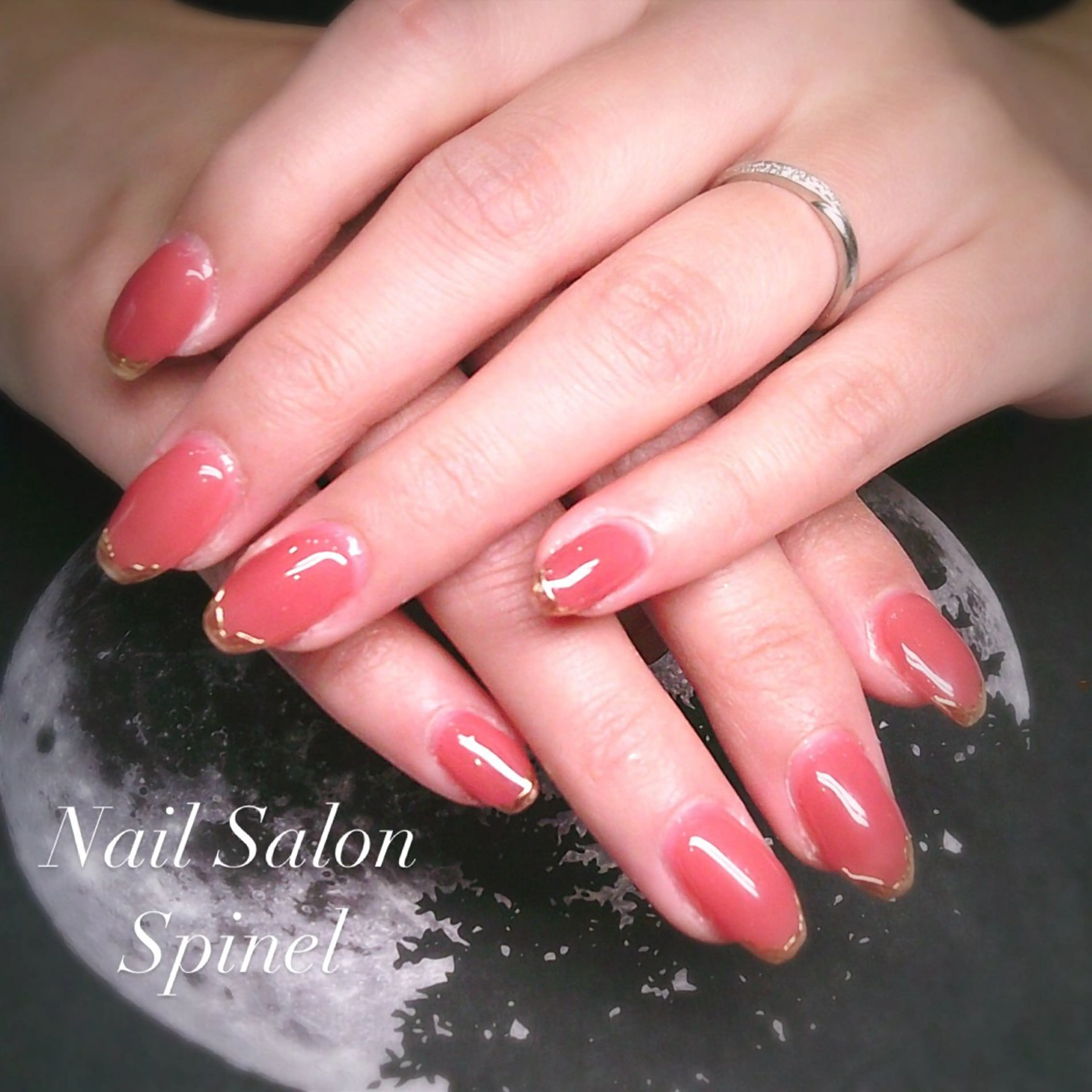 ネイル 杉山 千秋のネイルデザイン