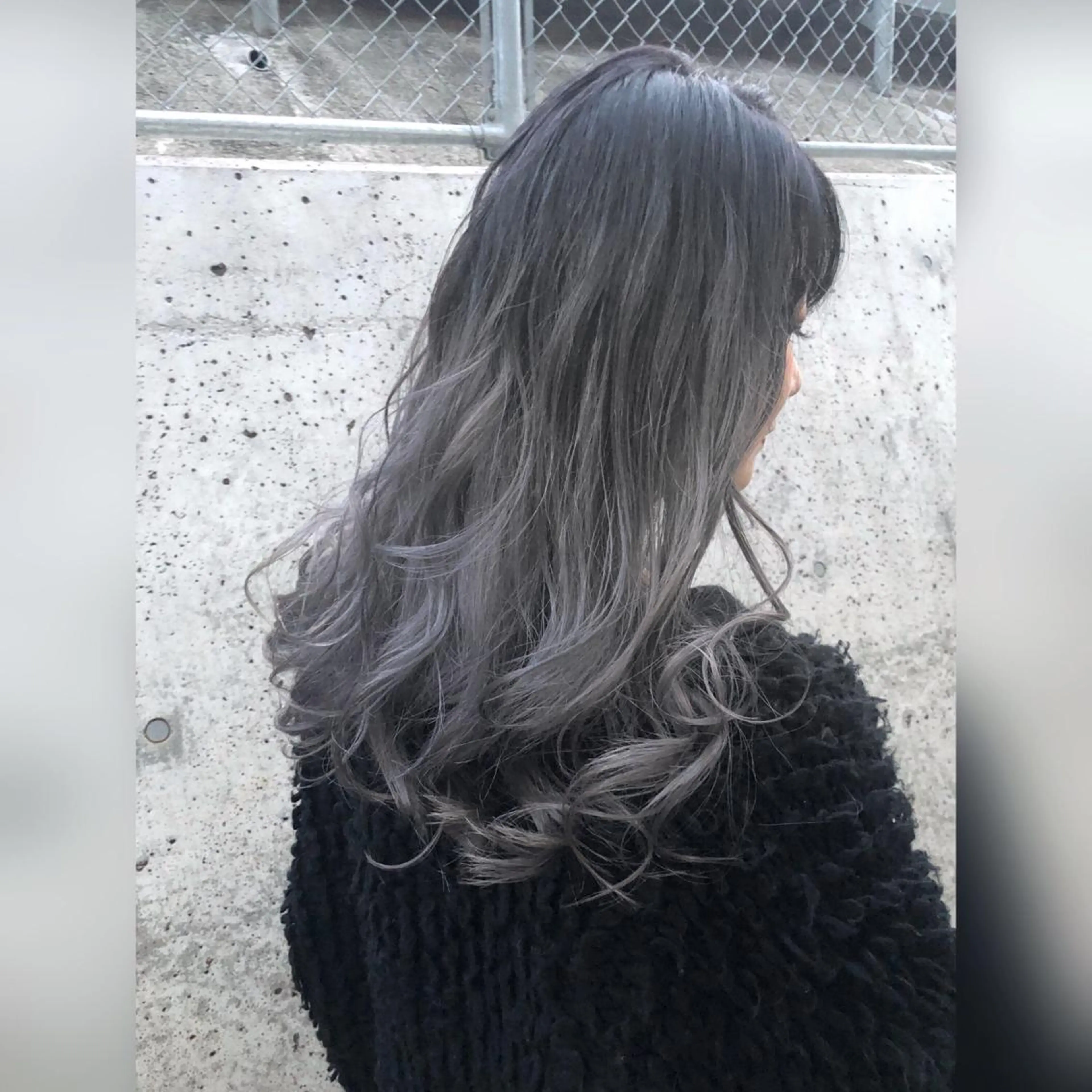 セミロング レイヤーカット 圧倒的美髪ストレート ツダケイタロウのヘアスタイル