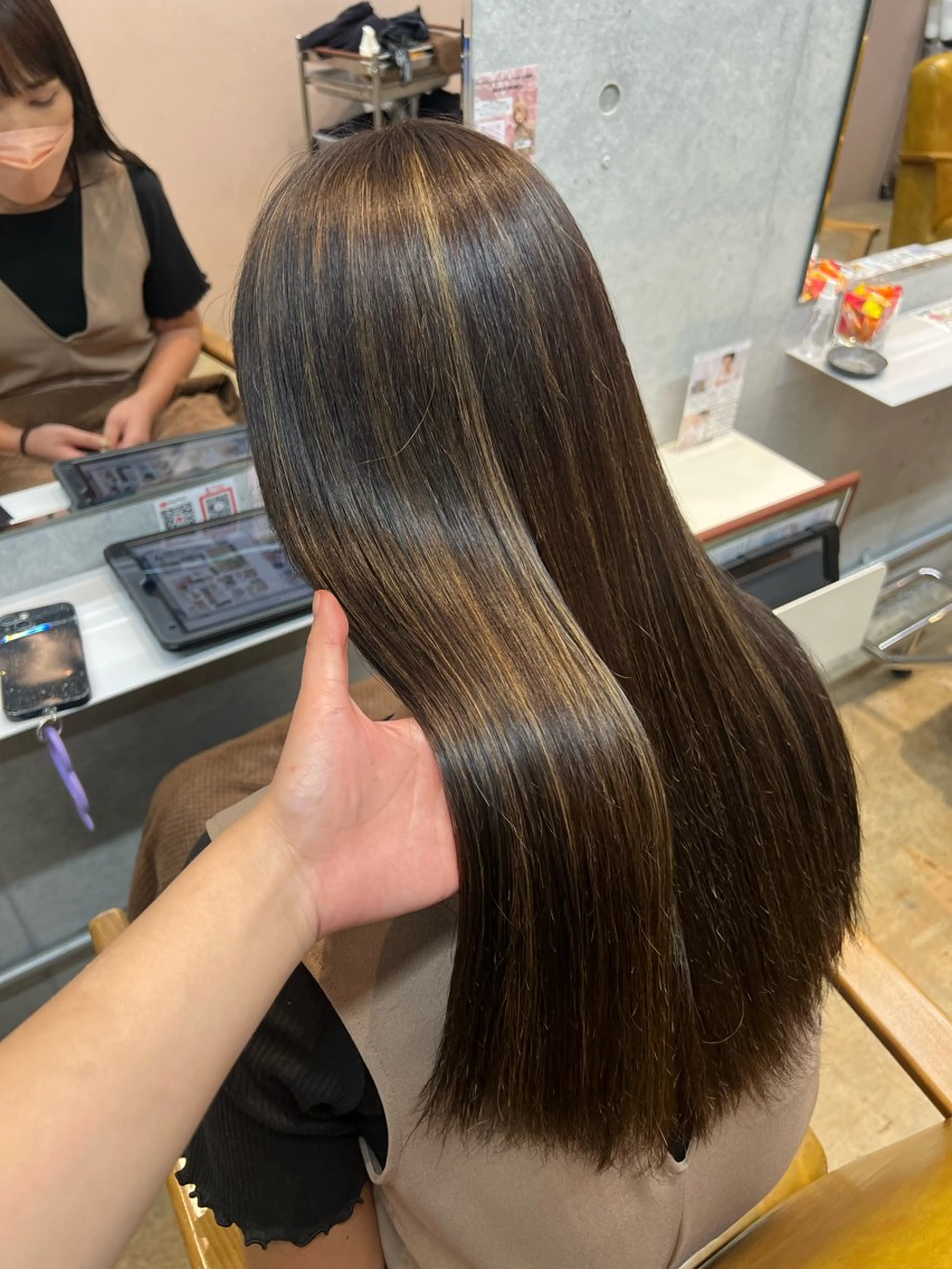 ロング カラー カコ/レイヤーカット ヘアアレンジのヘアスタイル