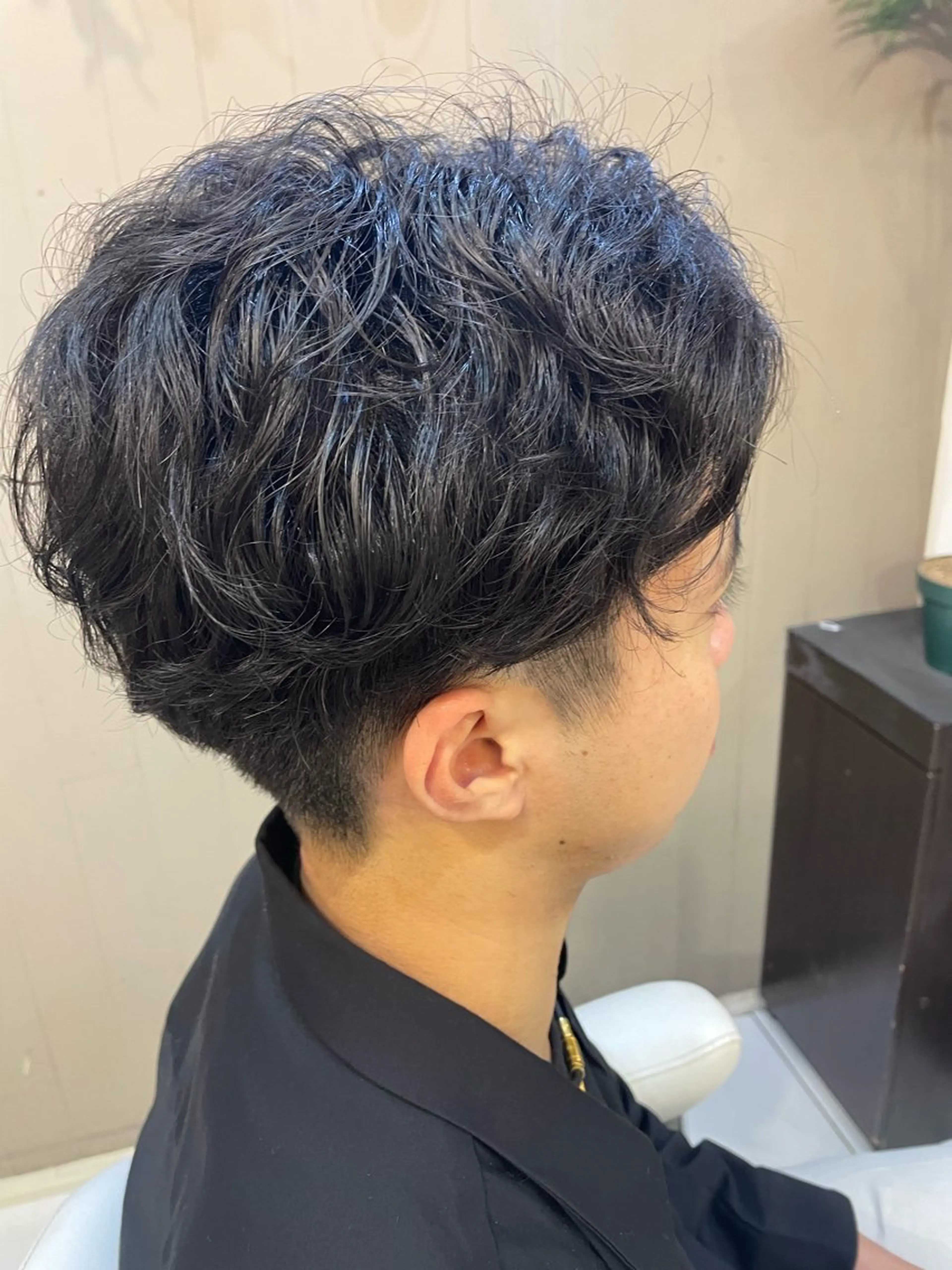 パーマ メンズ パーマ bauhaus hair所属・バウハウスヘア ひなのヘアスタイル