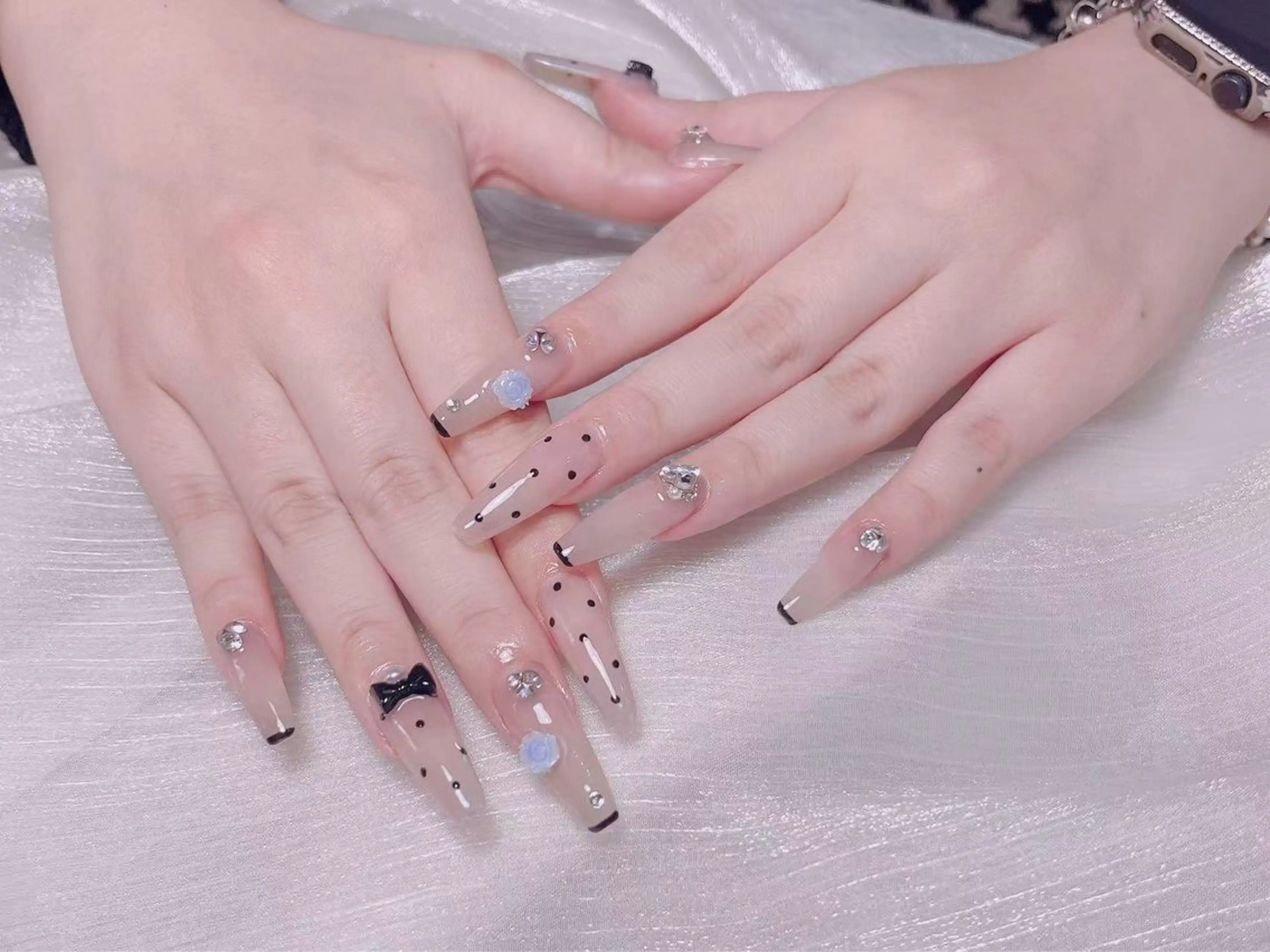 ネイル ハンドネイル Kari ネイルサロンのネイルデザイン