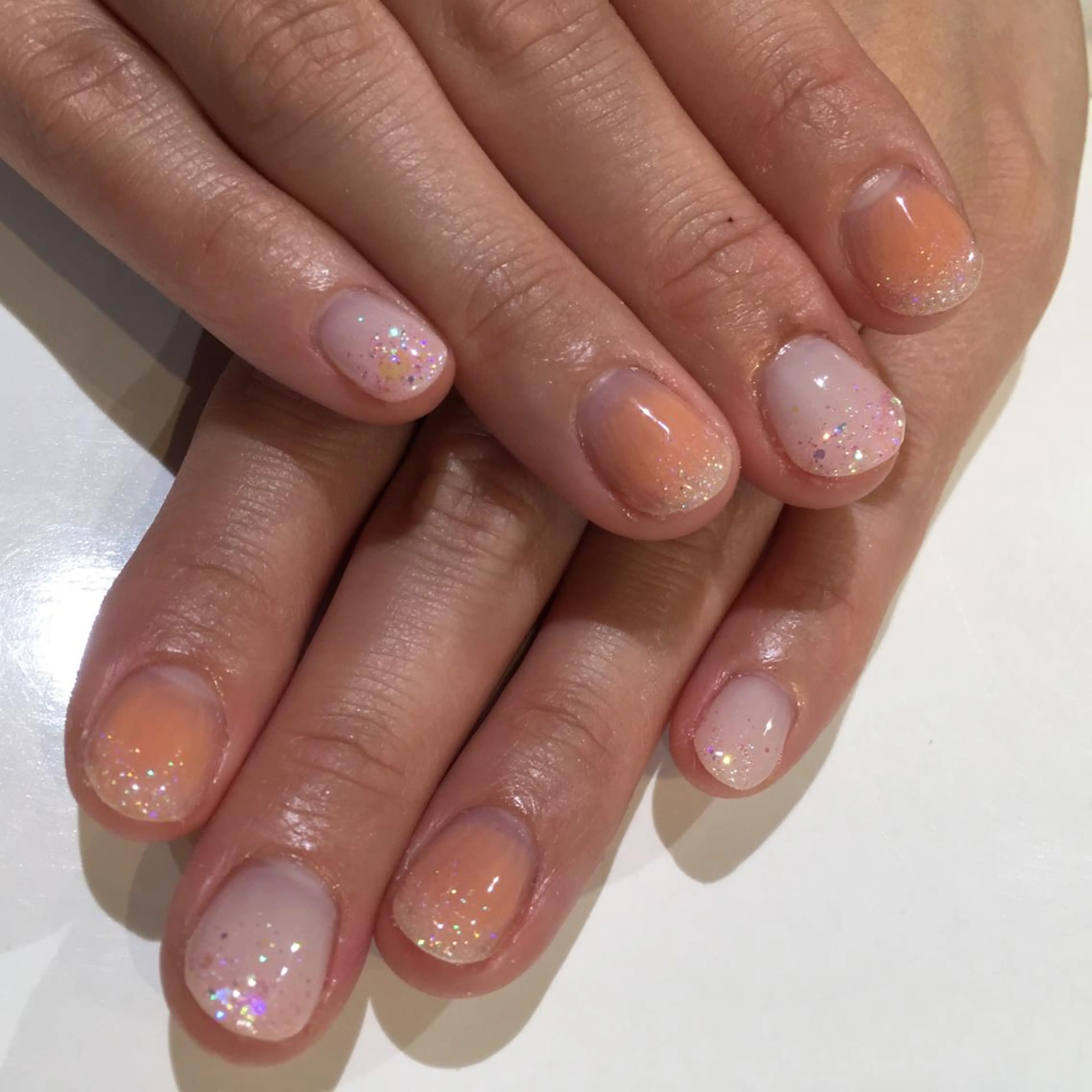 ネイル チークネイル imymemine所属・渡邊 束紗のネイルデザイン