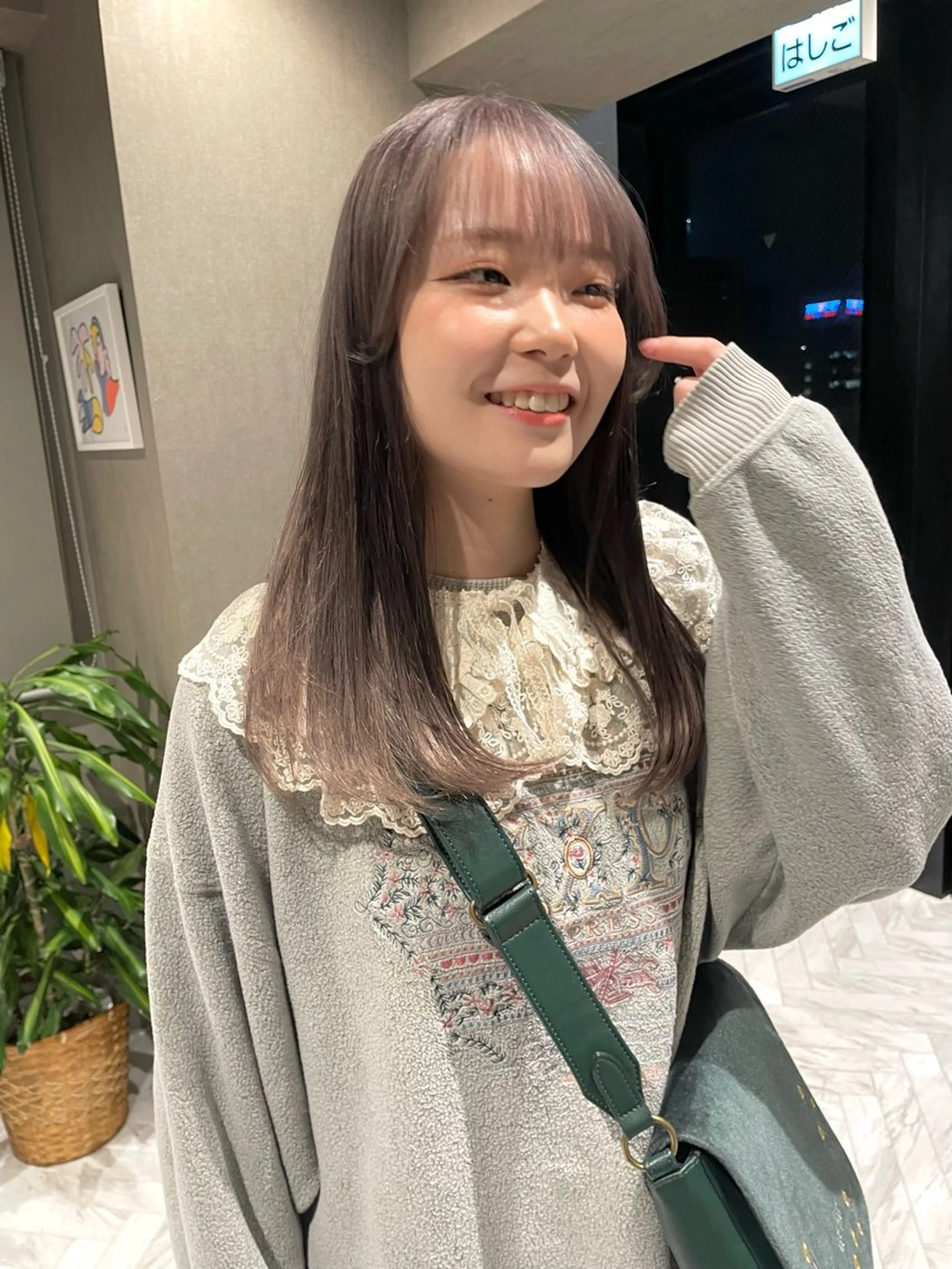 ロング カラー ベージュカラー ピンクカラー ヘアカラー トリートメント パーマ、ストパー モデル募集、ちはるのヘアスタイル