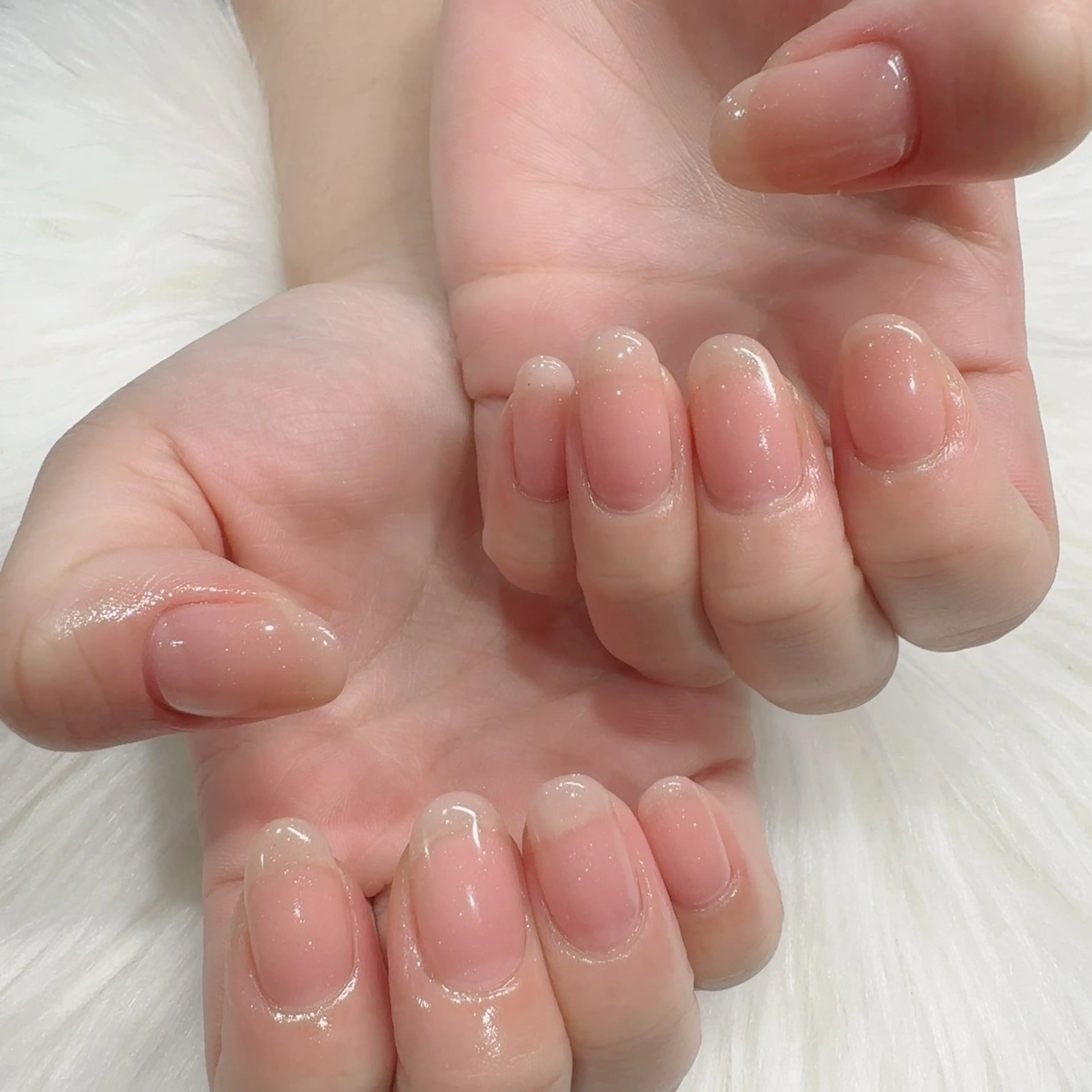 ネイル ラメ(グリッター) ピンク ハンドネイル 小野澤 紗智のネイルデザイン