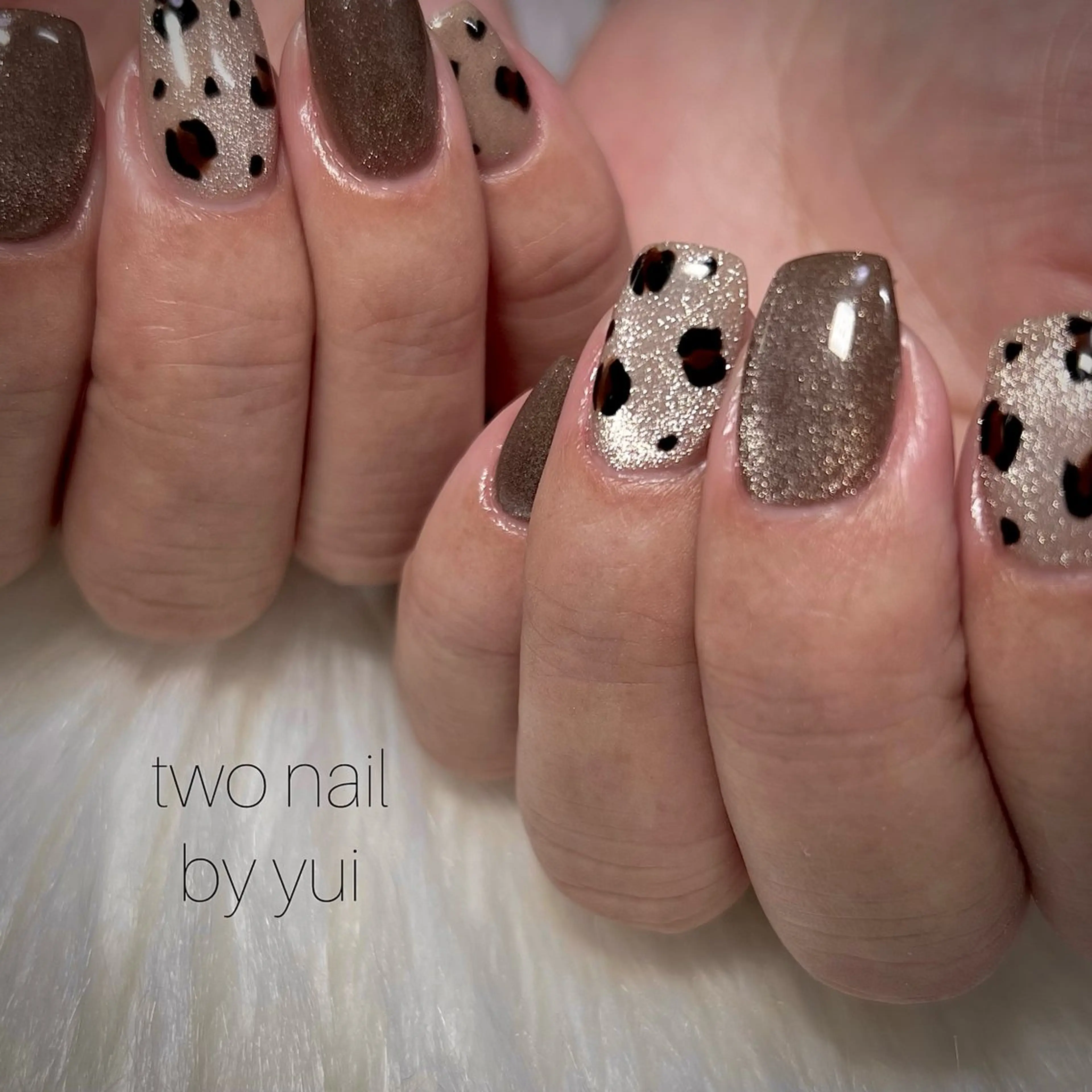 ネイル アートネイル マグネットネイル ネイルチップ ホワイト ハンドネイル two nailのネイルデザイン