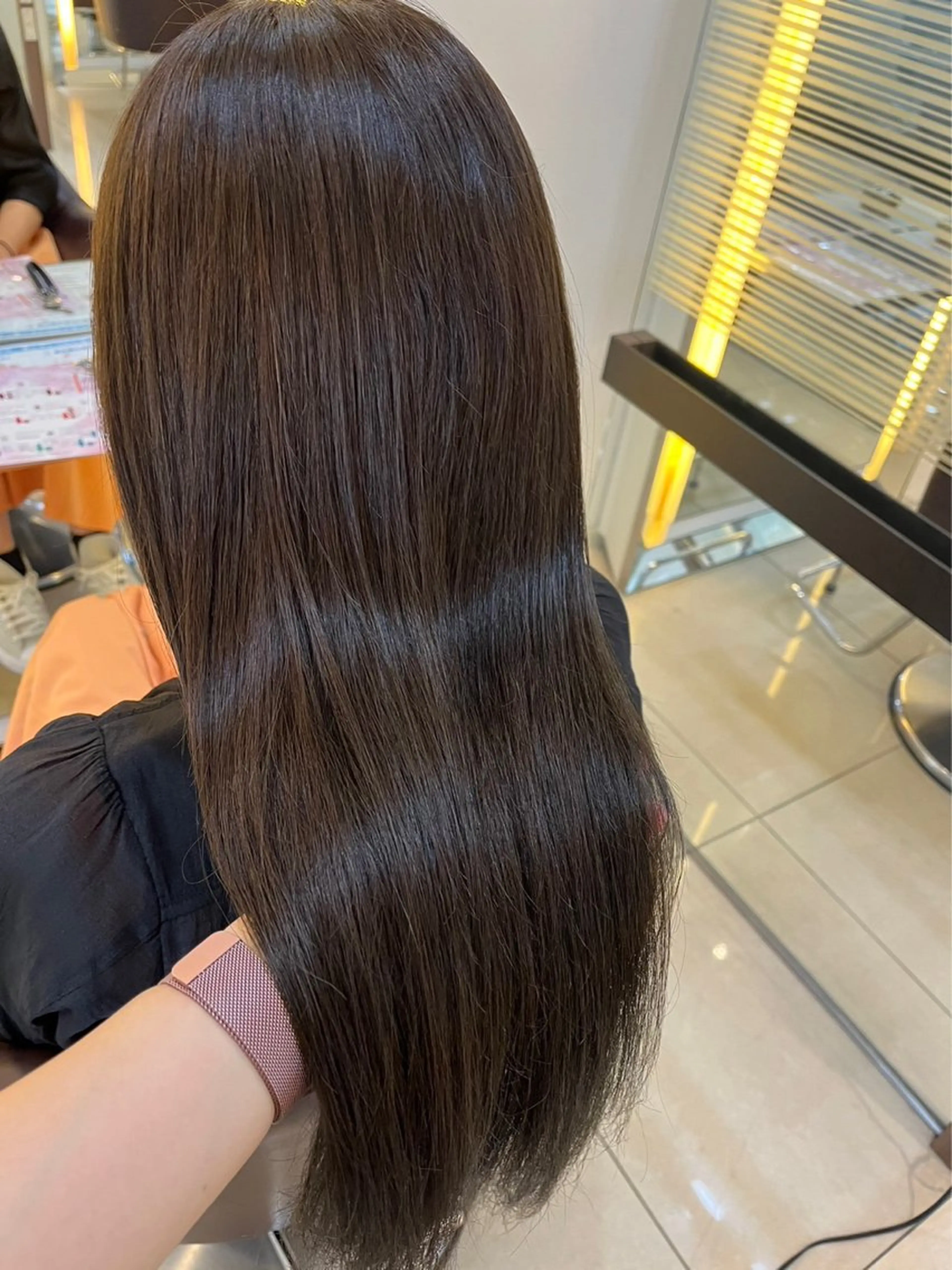 ロング カラー NaVIユウジ ブリーチカラーのヘアスタイル