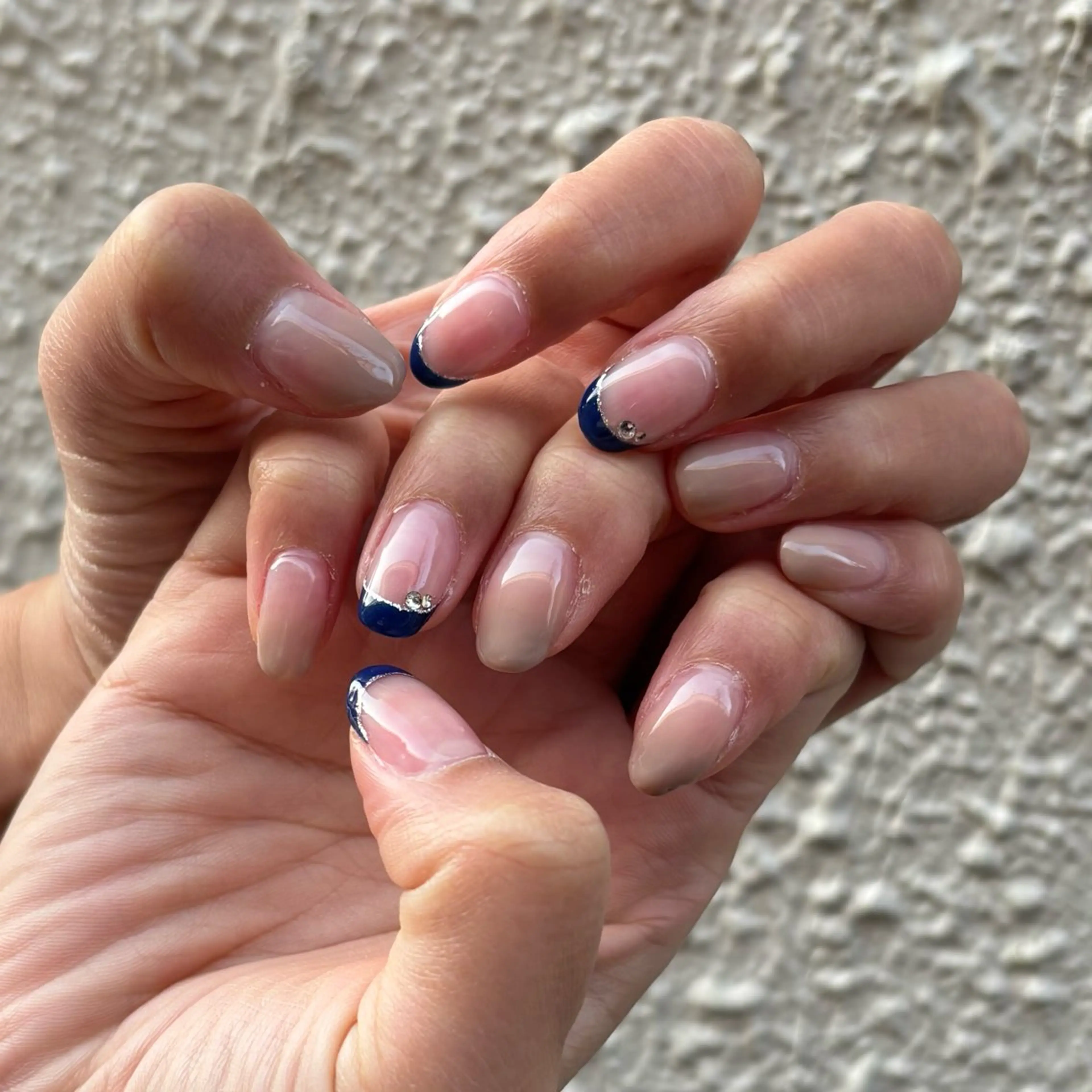 ネイル フレンチネイル ラメ(グリッター) セプトアカデミー YAYOSHIのネイルデザイン