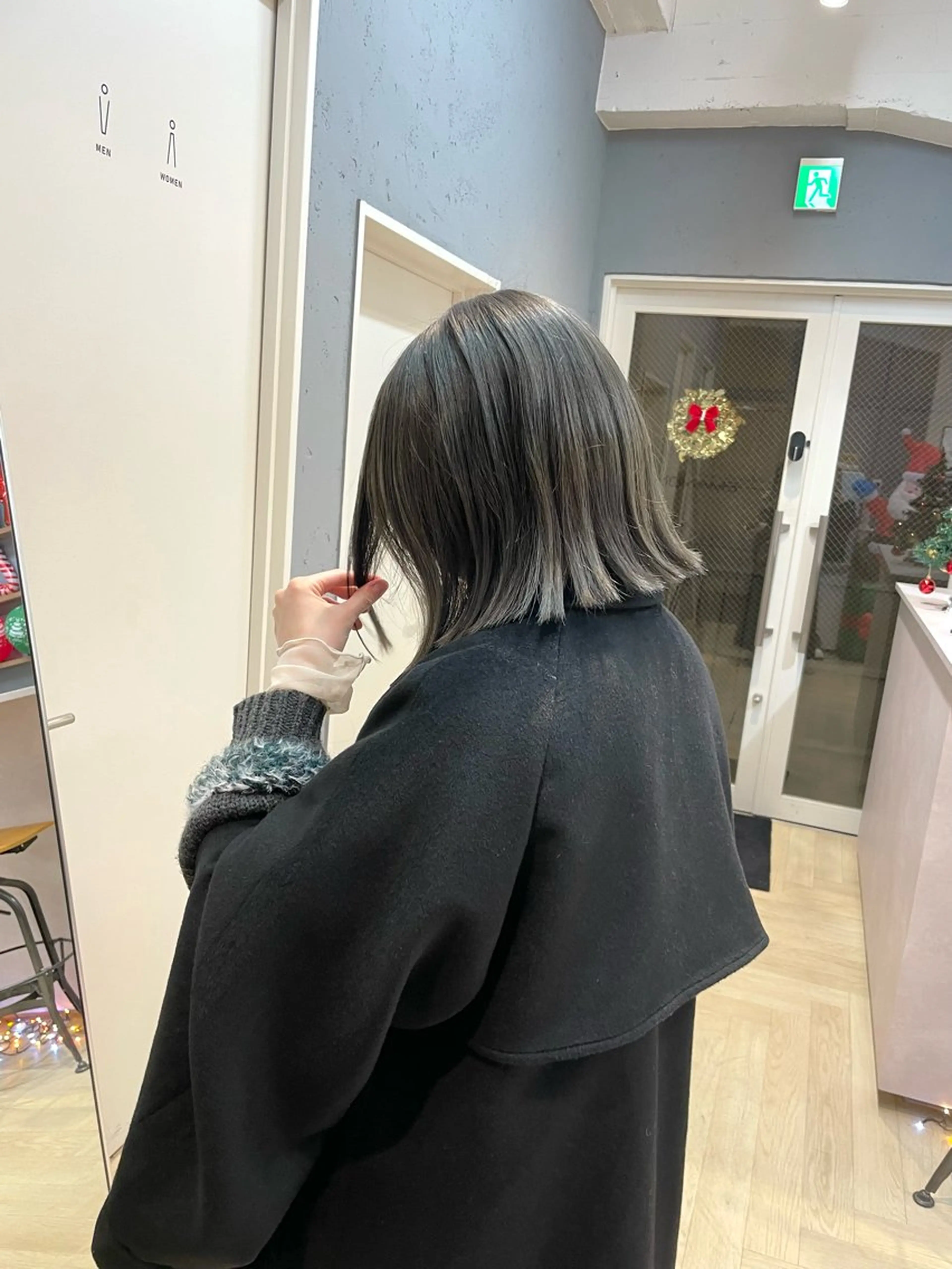 ミディアム akane .のヘアスタイル