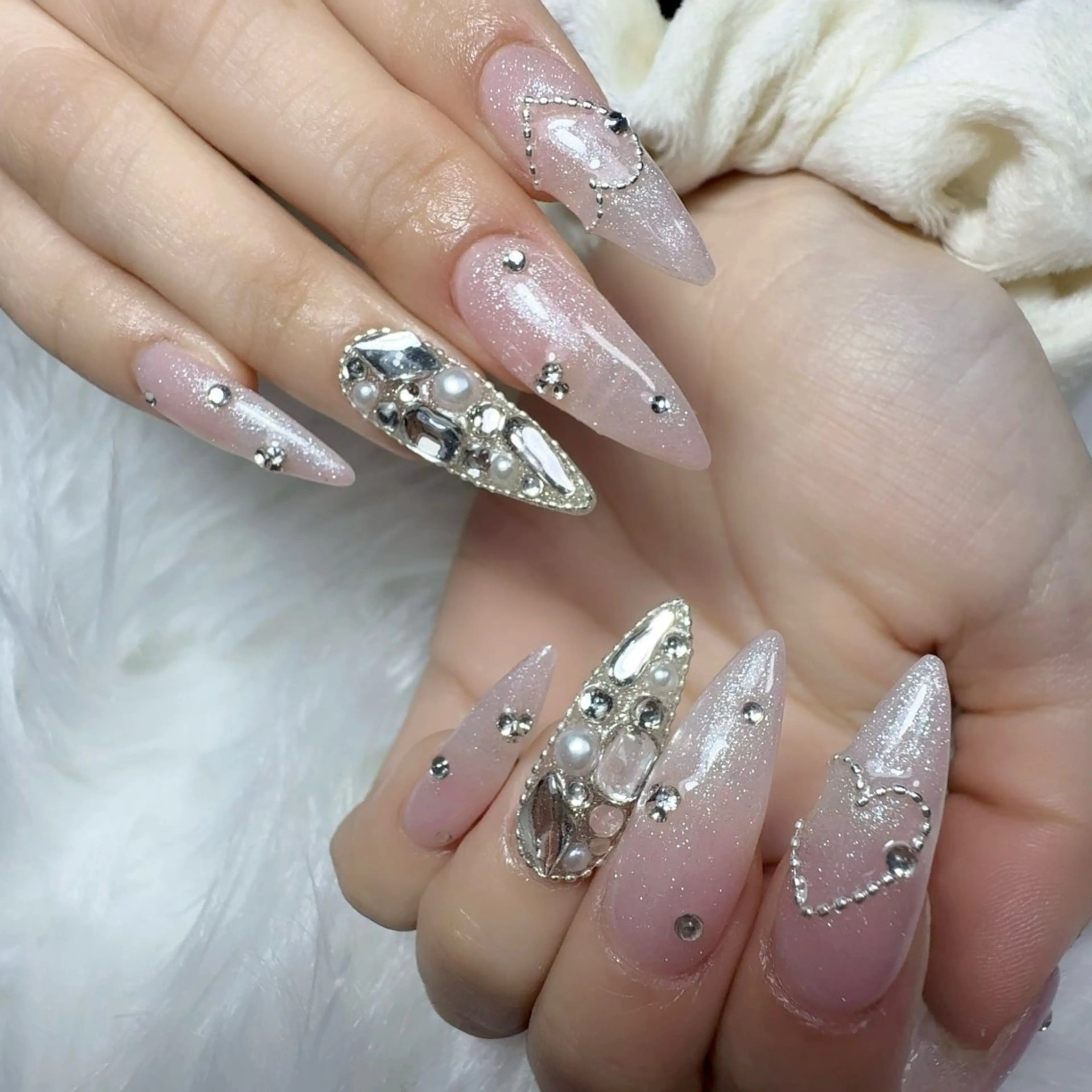 ネイル 持ち込み ハンドネイル L'ino nailのネイルデザイン